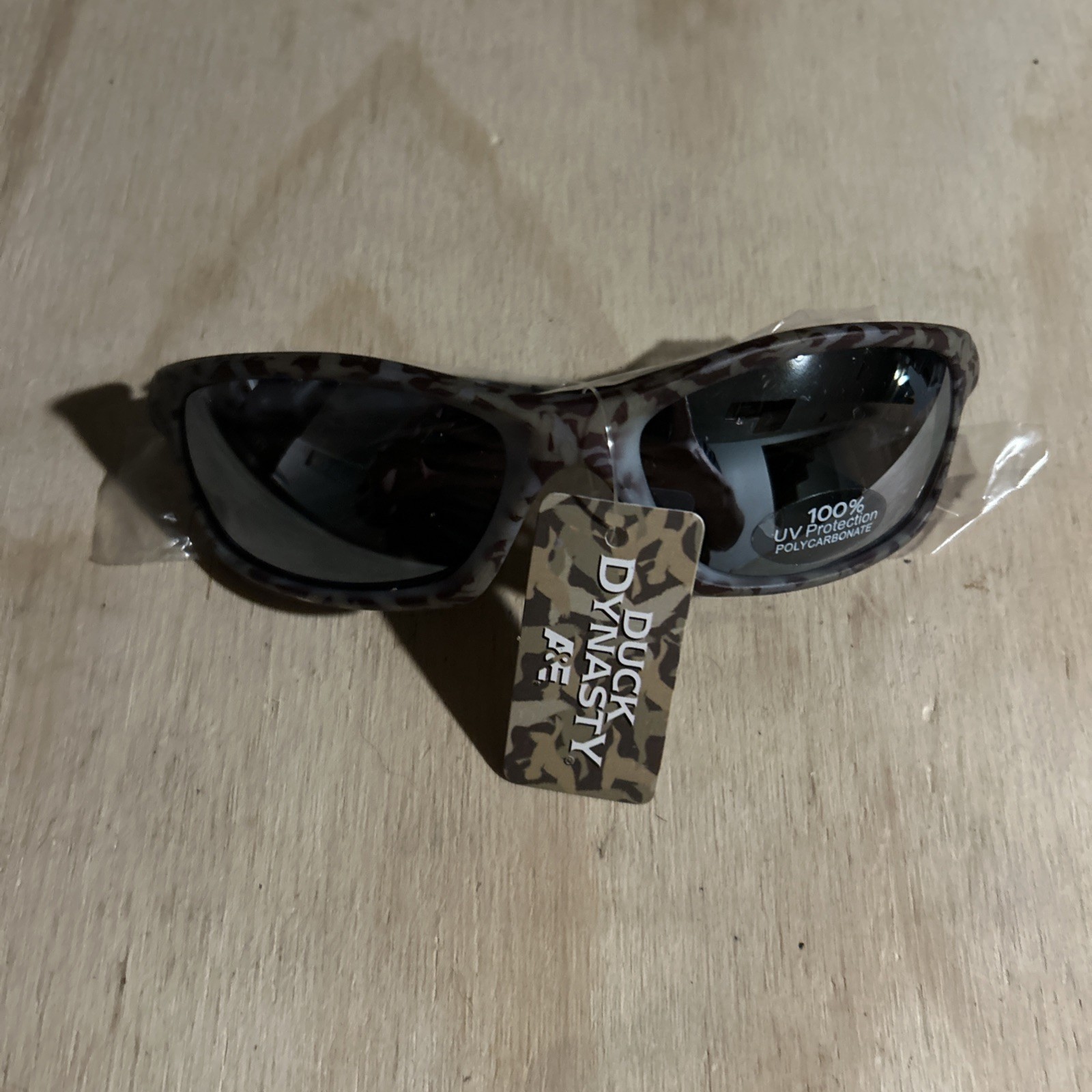 Duck Dynasty Camo Sunglasses 100% UV Protection – New