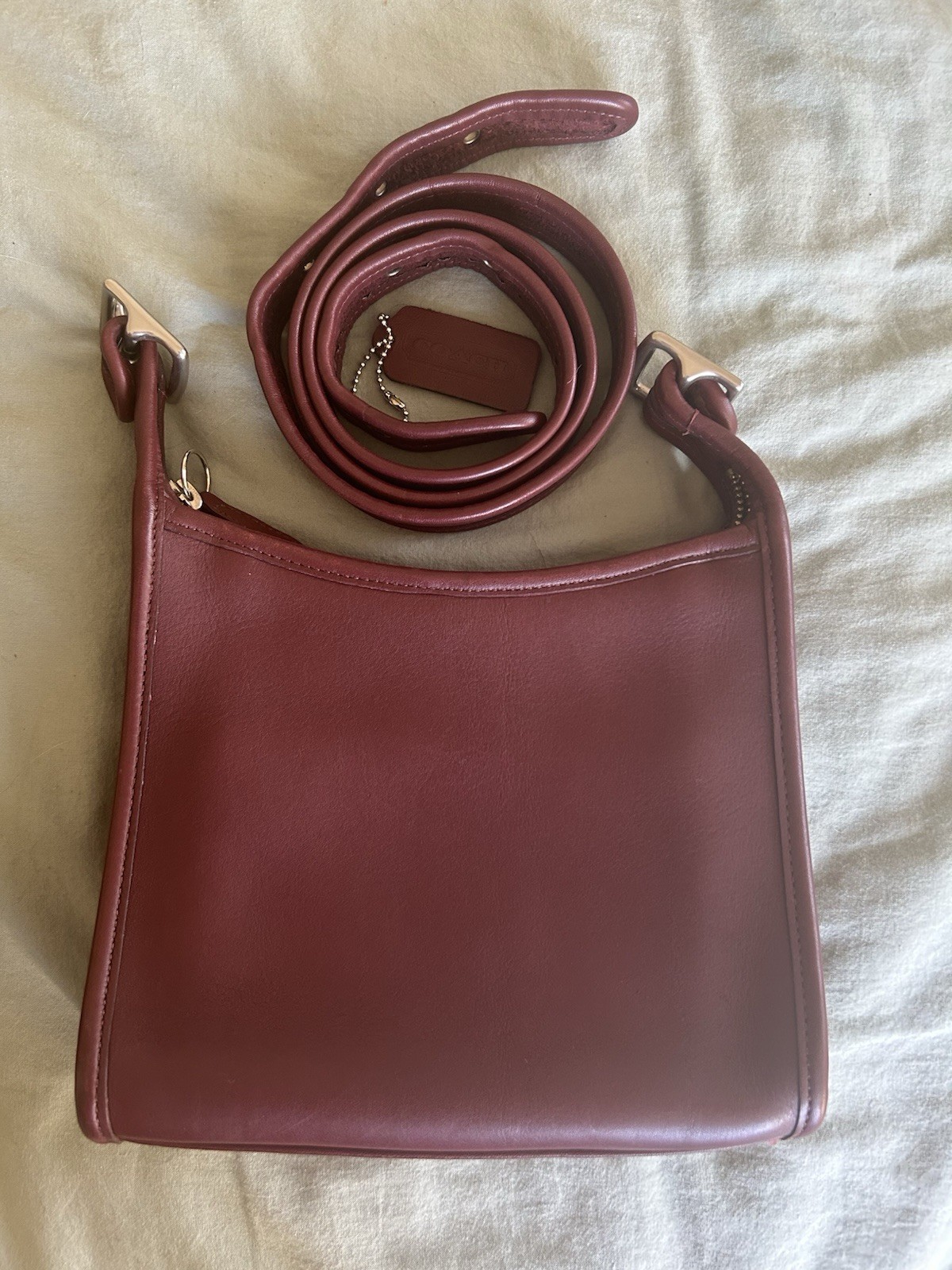 Vintage Coach Leather Currant Crossbody Bag With Nickel Hardware
