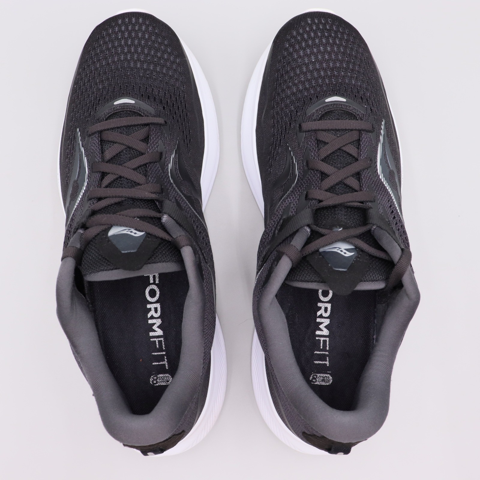 Saucony Ride 15 Womens Size 11.5 Wide US Black White Athletic Running Shoes