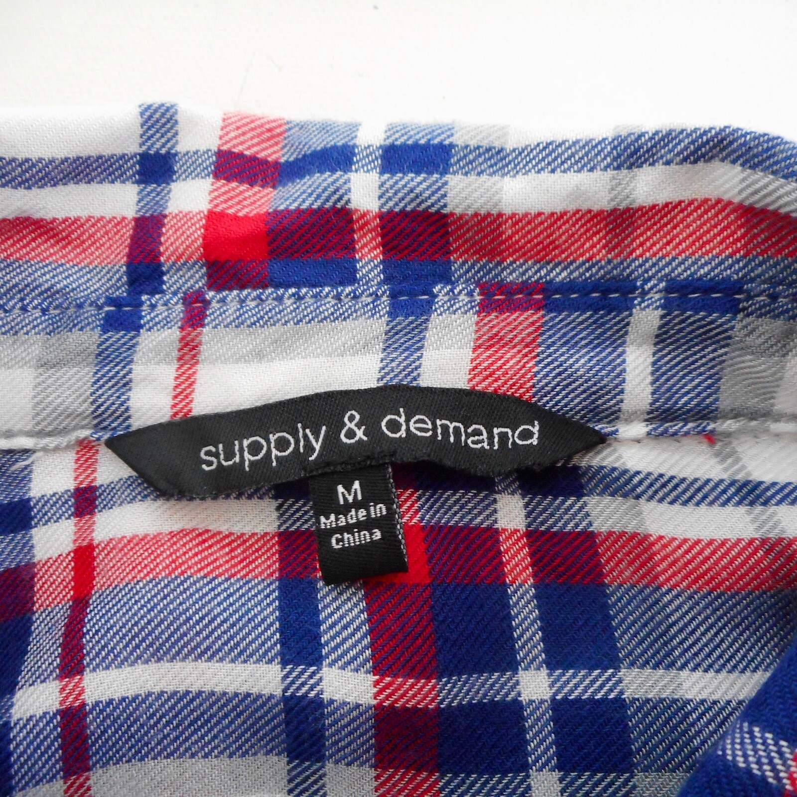 Supply & Demand Shirt Womens Medium Red Blue Plaid Button Up Long Sleeve Western
