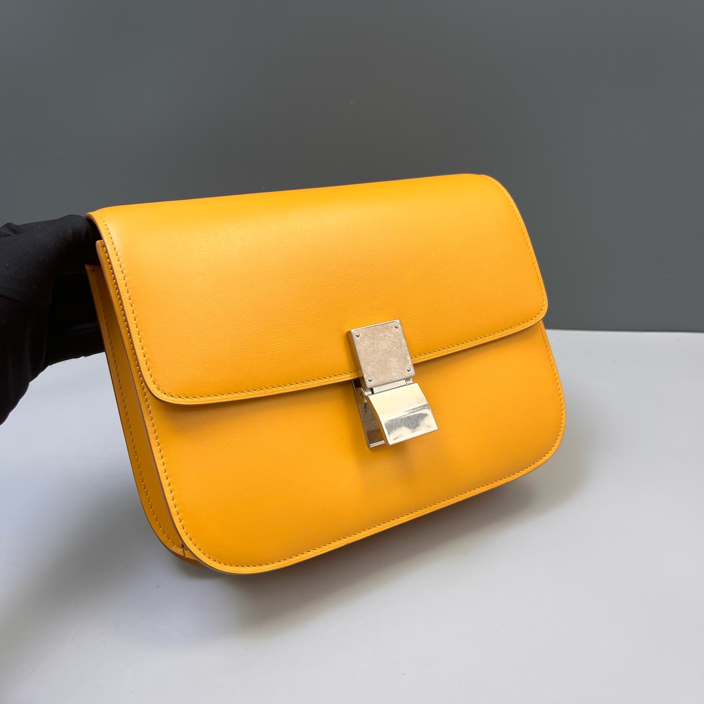 Authentic Celine Classic Box Smooth Calfskin Shoulder Bag Yellow Silver-Tone