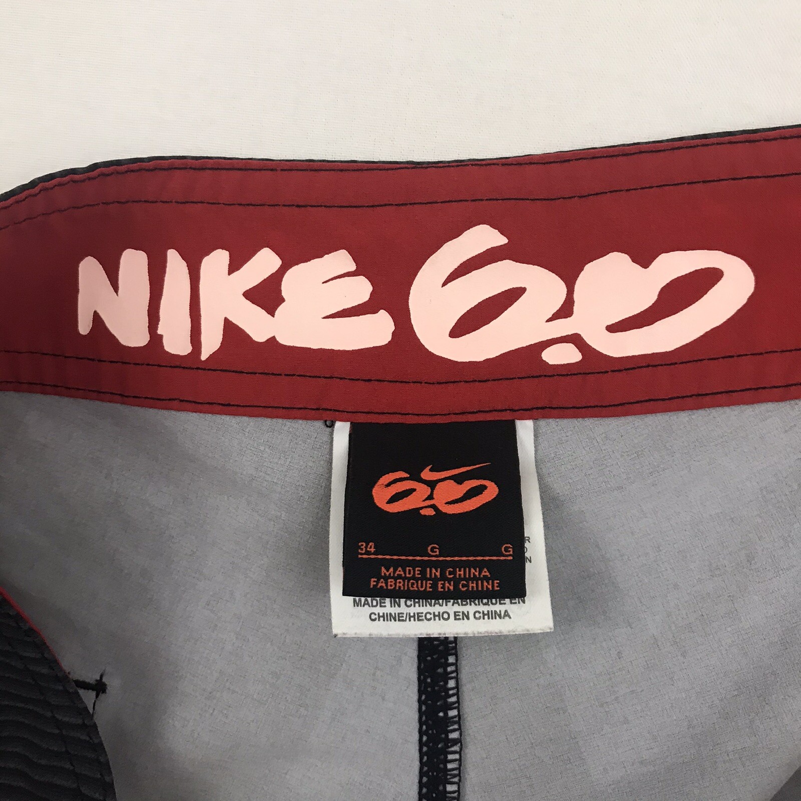 Nike 6.0 Mens Board Shorts Size 34 Multicolor