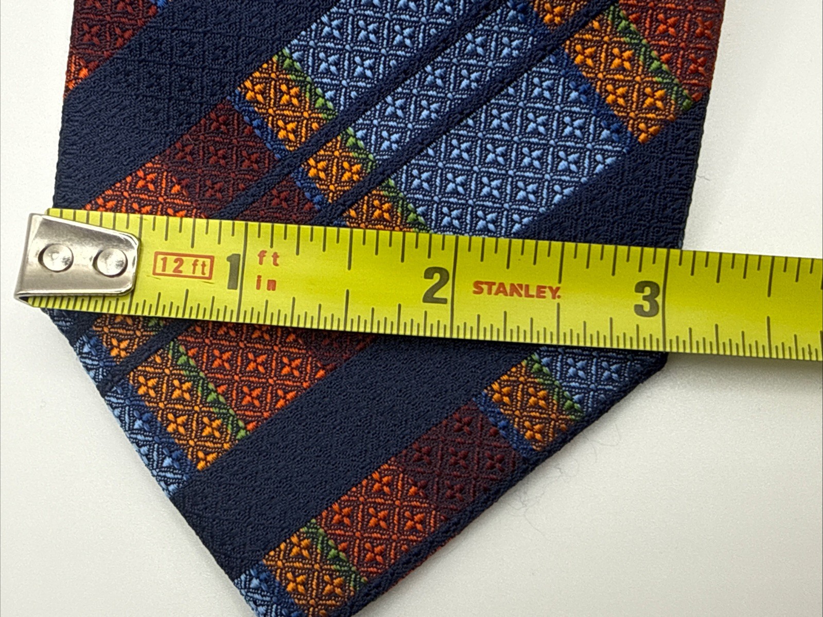 Jos A Bank Reserve Collection Silk Tie Plaid Geometric Patchwork 3-1/8”W 60”L