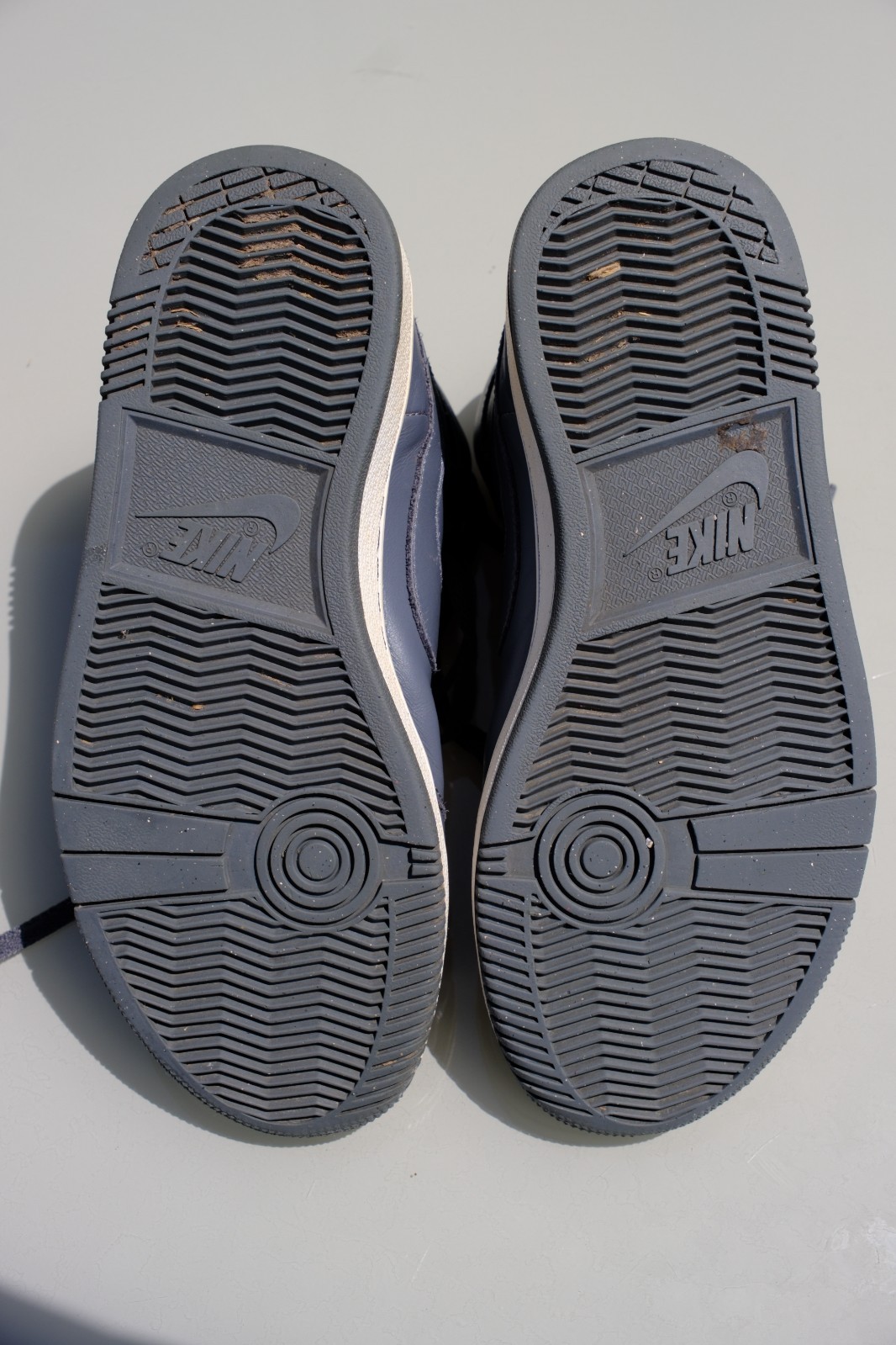 Nike Dynasty High – Dark Gray– Size 8.5 – 378828-001