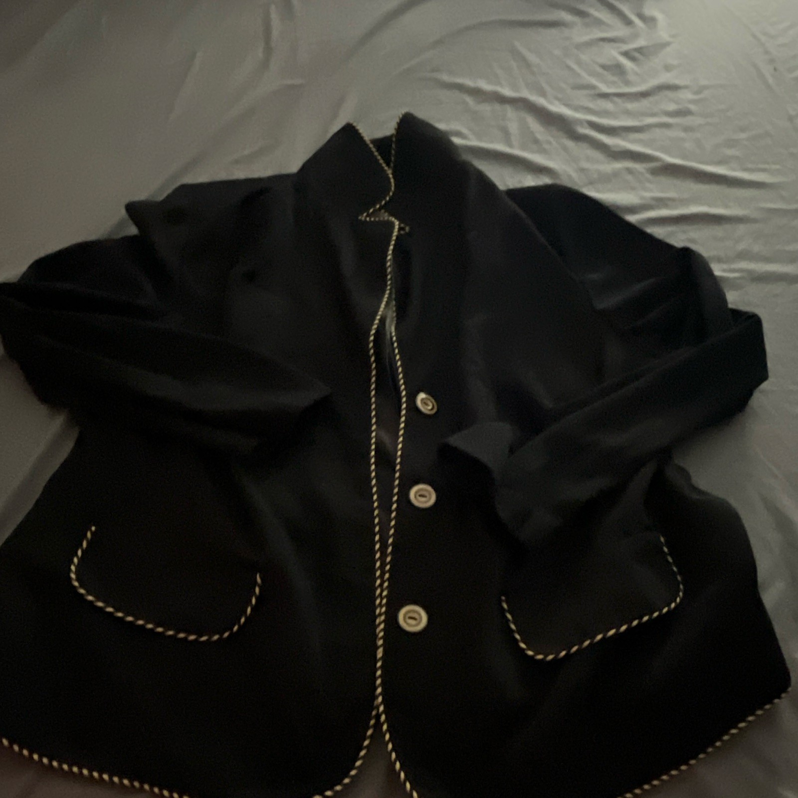 Women’s Black Blazer Jacket 2XL Button Front Contrast Trim Long Sleeve Pockets