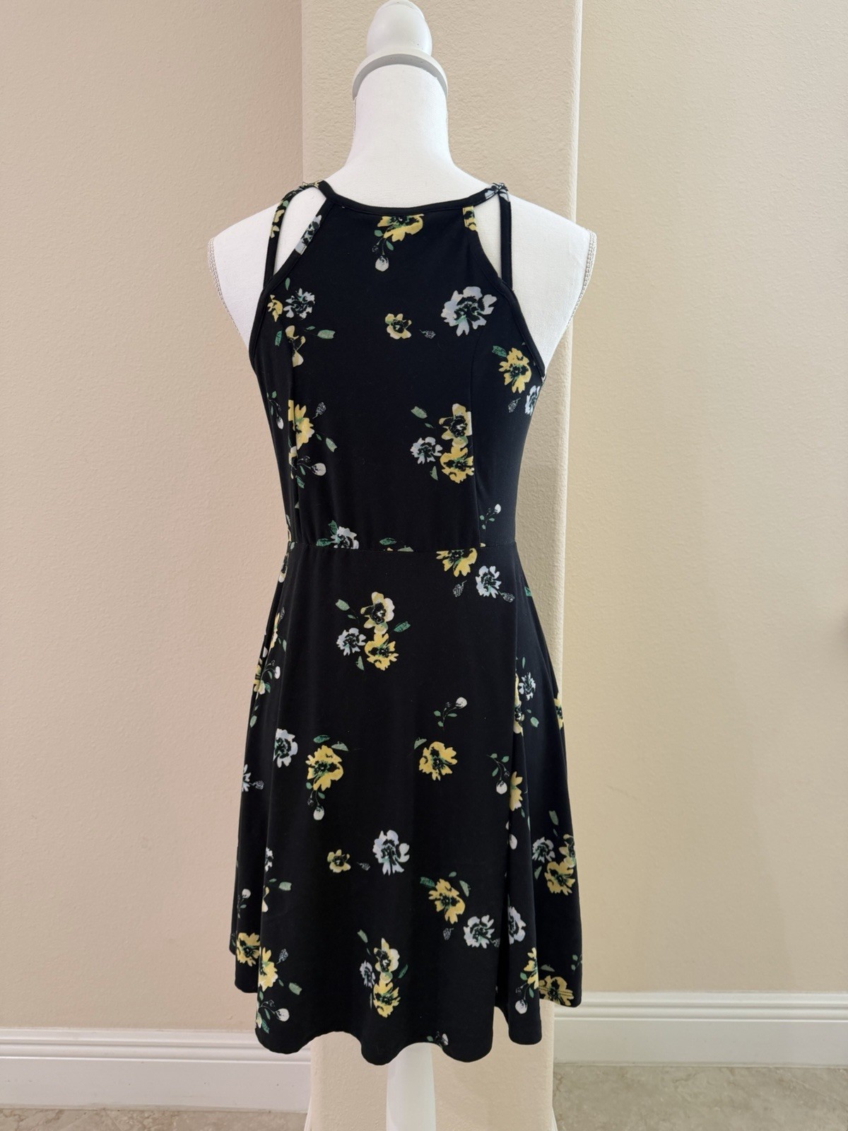 Arizona Jean Co Floral Skater Dress Medium Black Yellow Sleeveless Fit & Flare