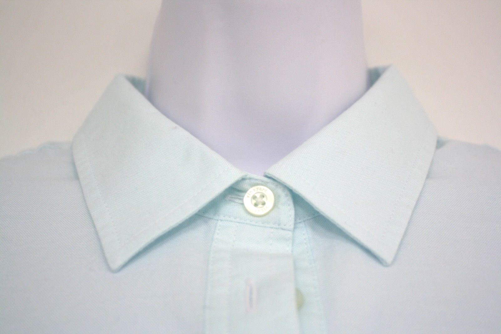 Vineyard Vines shirt Crystal Blue button down logo Oxford collar standard cuff