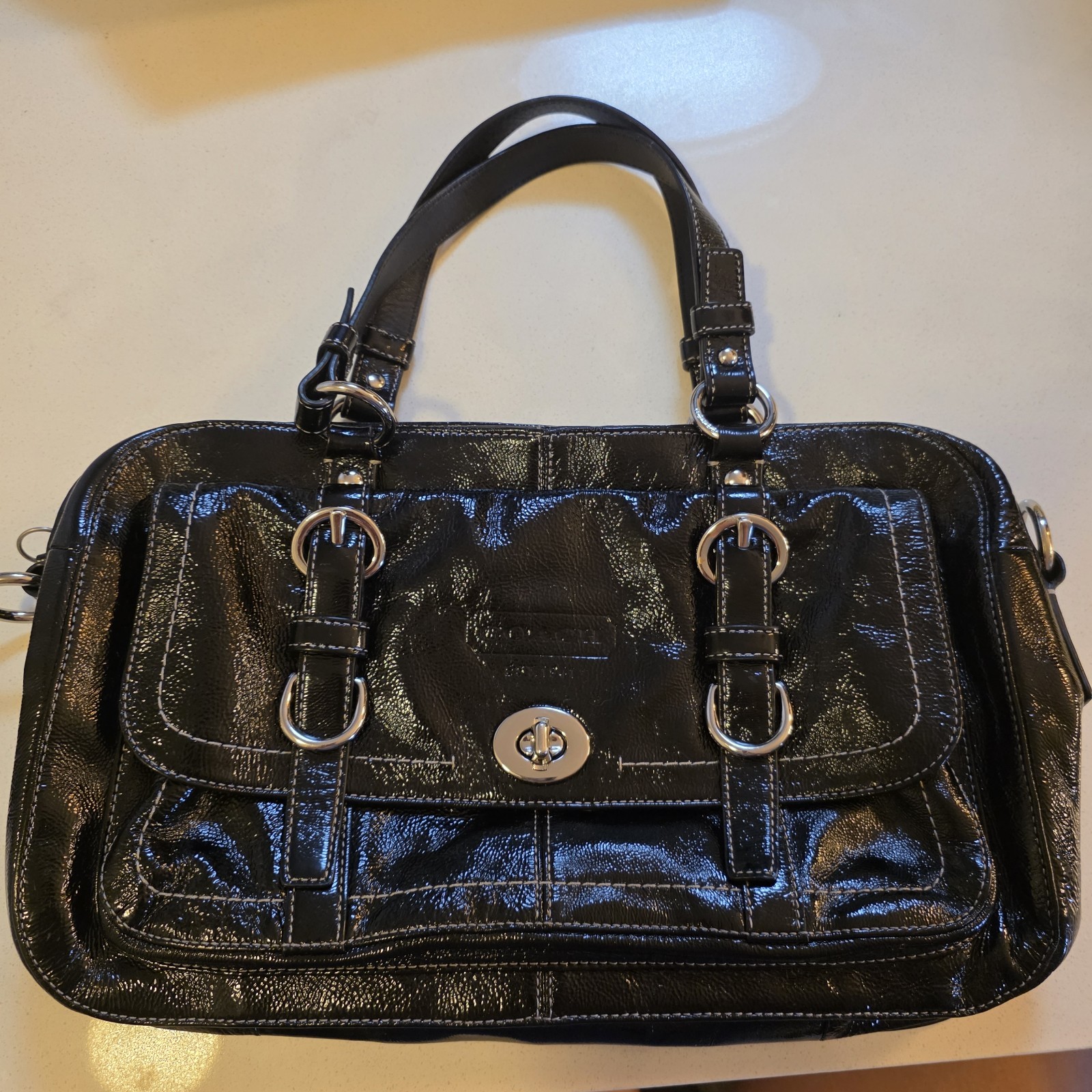 Coach Black Patent Satchel Top Handle Zip Turn Lock Detachable Strap Lined