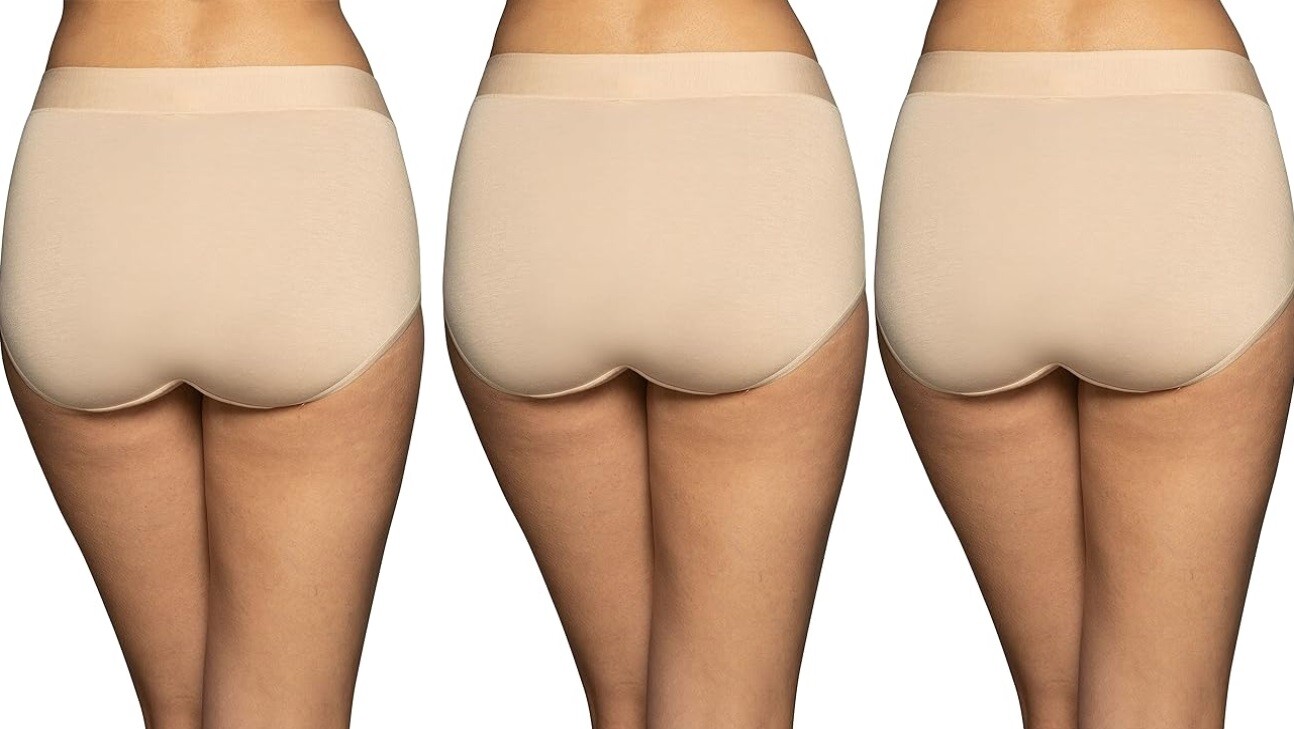 3 Pairs Vanity Fair Women’s Beyond Comfort Brief Modal 13251