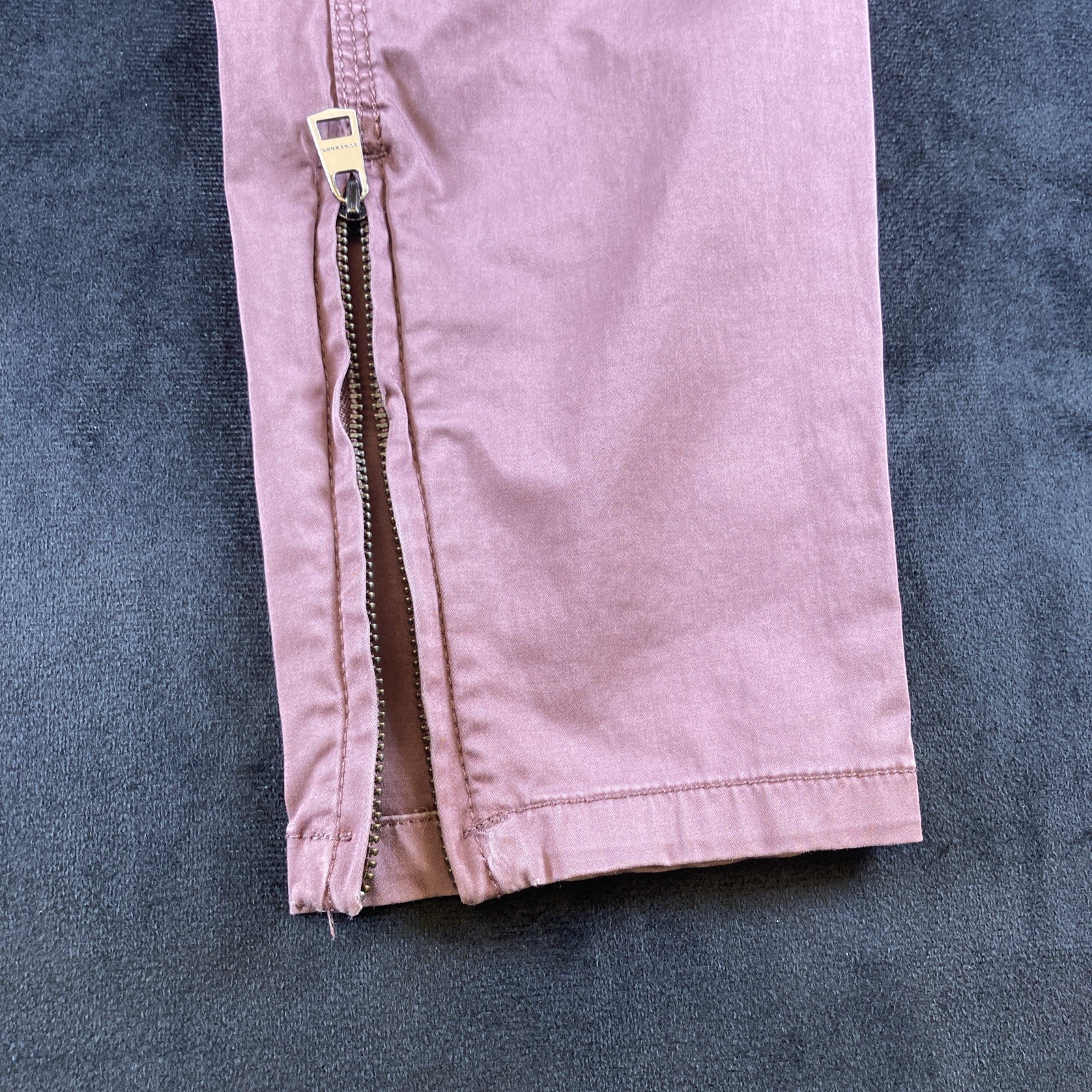 Burberry Brit Women’s Pink Cotton Blend Made in Sri Lanka Pants, Size 29