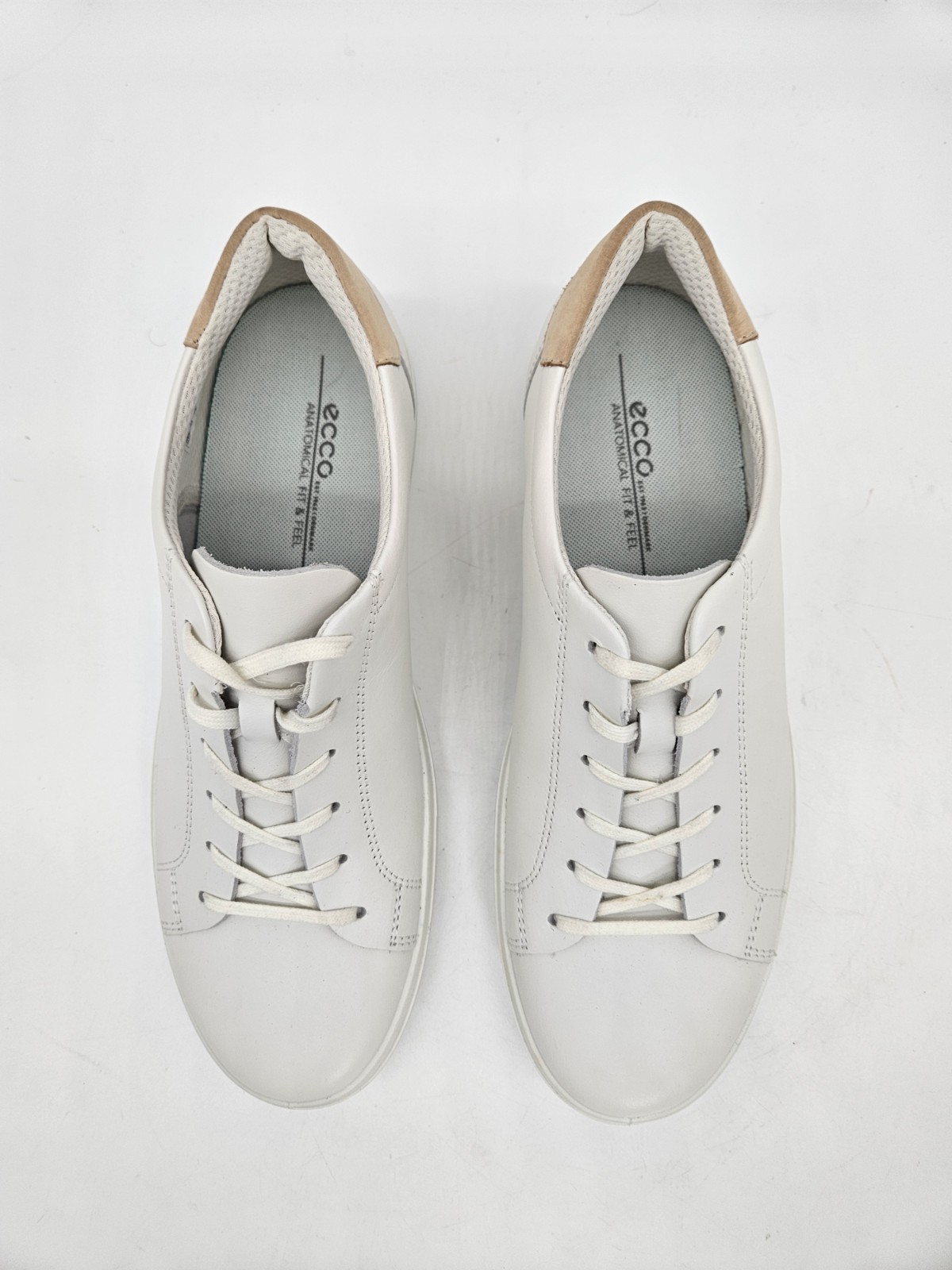 ECCO Soft 7 Lace-Up Sneaker White Leather Women’s Size US 10-10.5