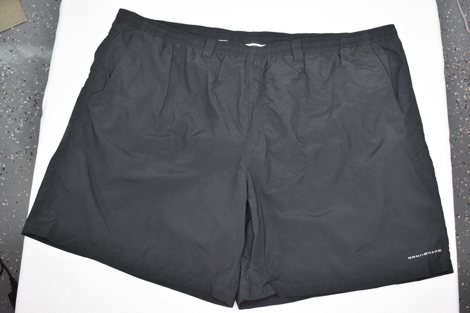 COLUMBIA PFG OMNI-SHADE 4X Men’s Mesh Lined 100% Nylon Water Shorts Black