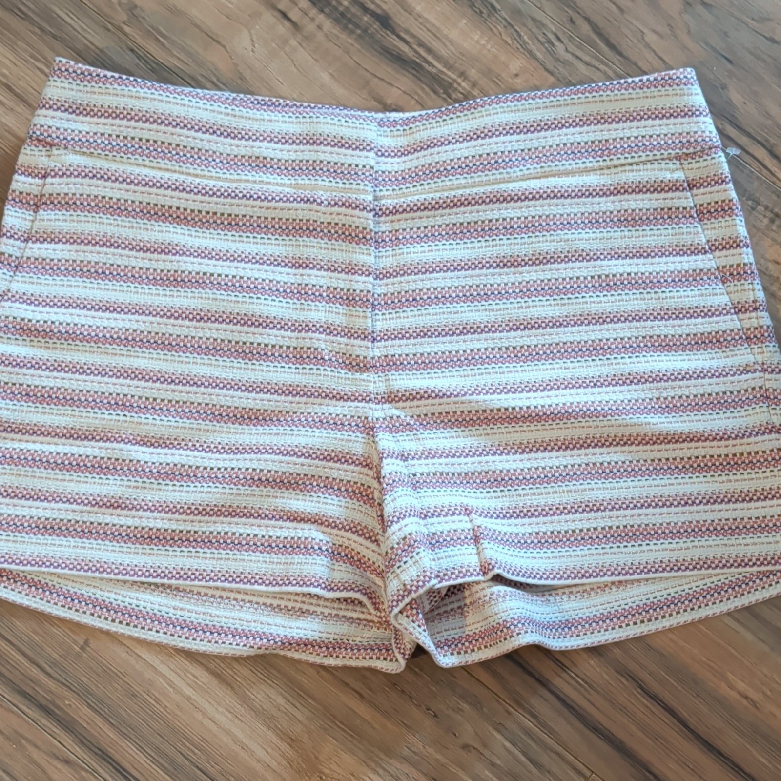 LOFT Riviera Short Women’s 8 Ivory Pink Blue Striped Tweed Chino Mid Rise