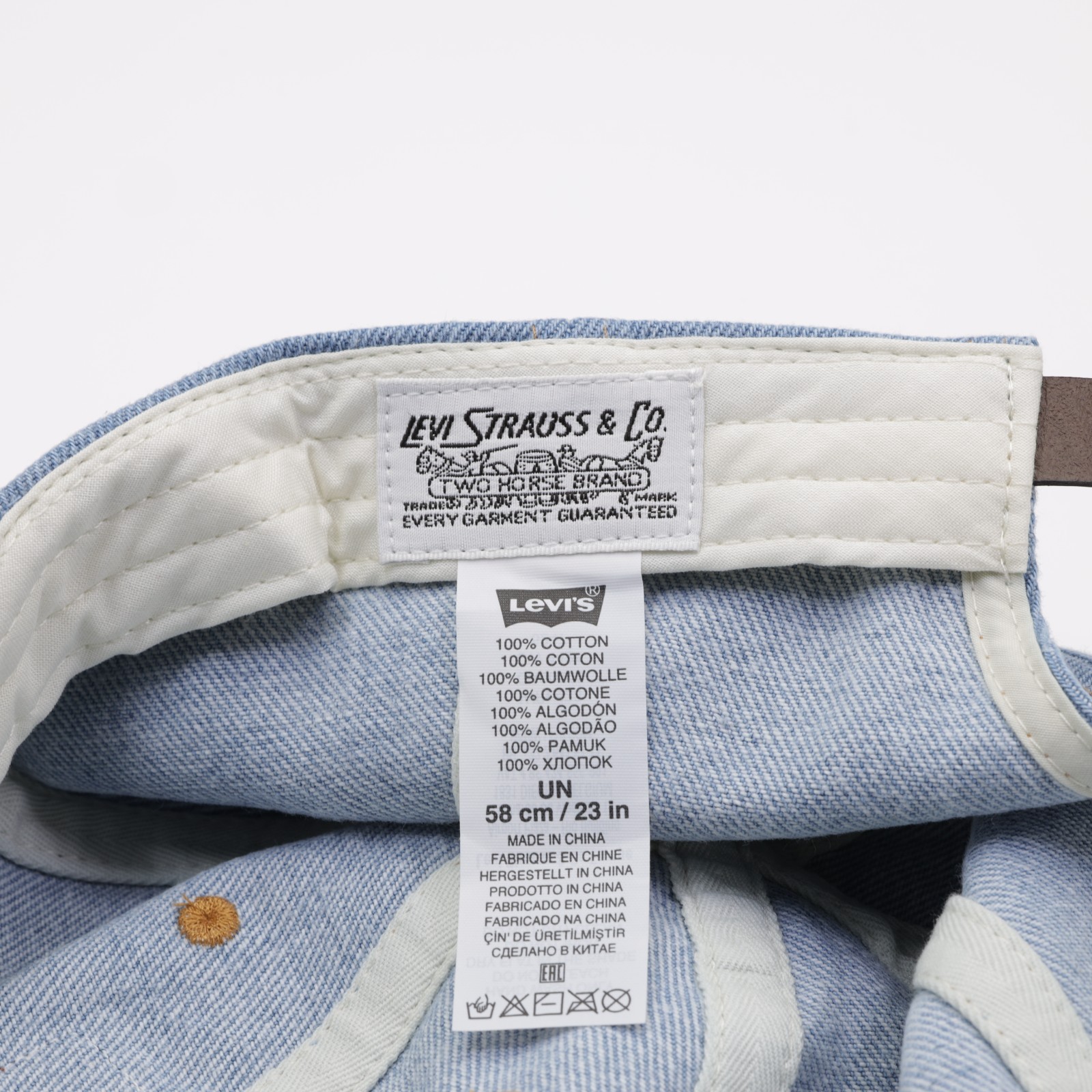 Levi’s Men’s Relaxed Adjustable Leather Patch Denim Dad Cap Light Blue One Size