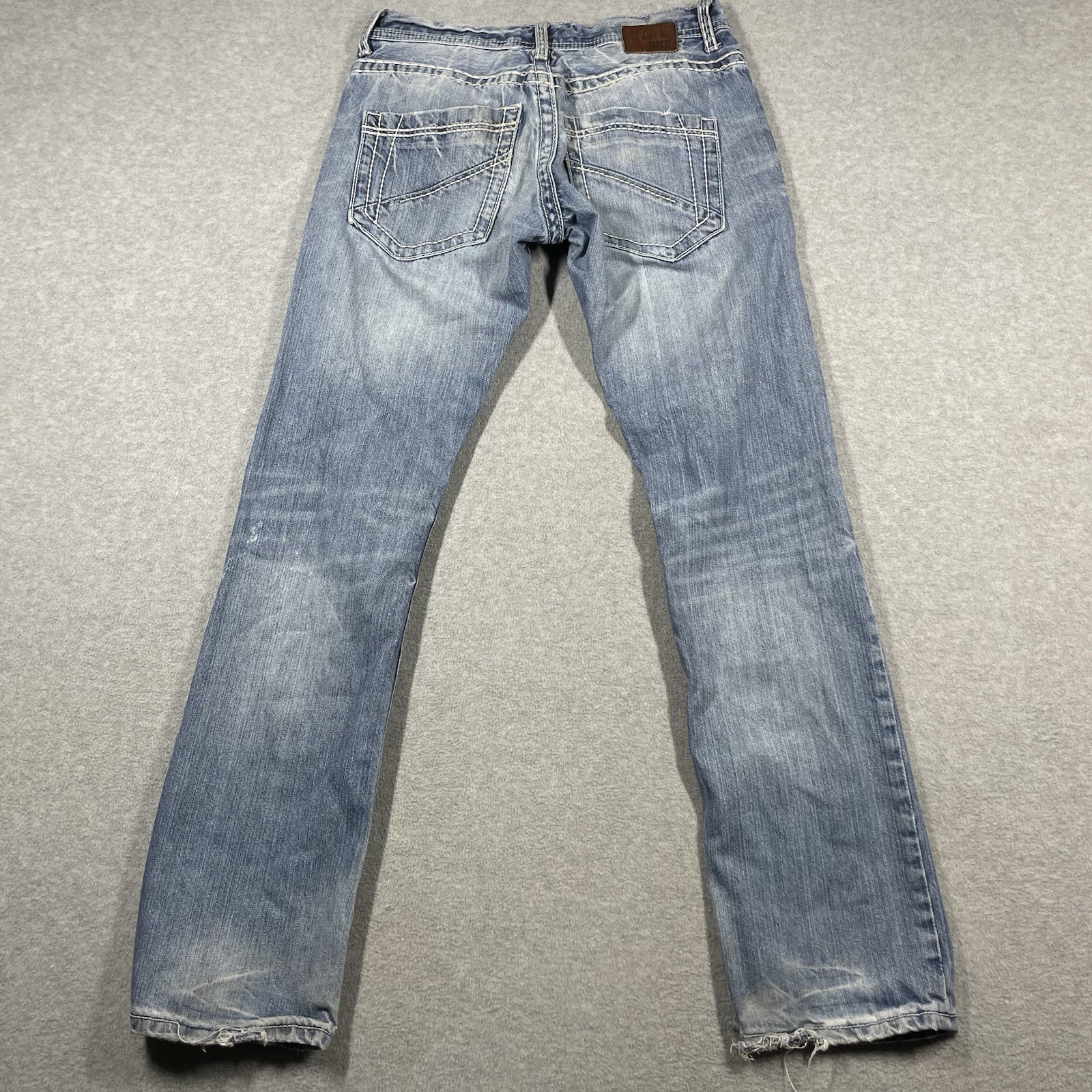 BKE Buckle Aiden straight leg jeans men’s 28R (fits 29×31) blue medium wash