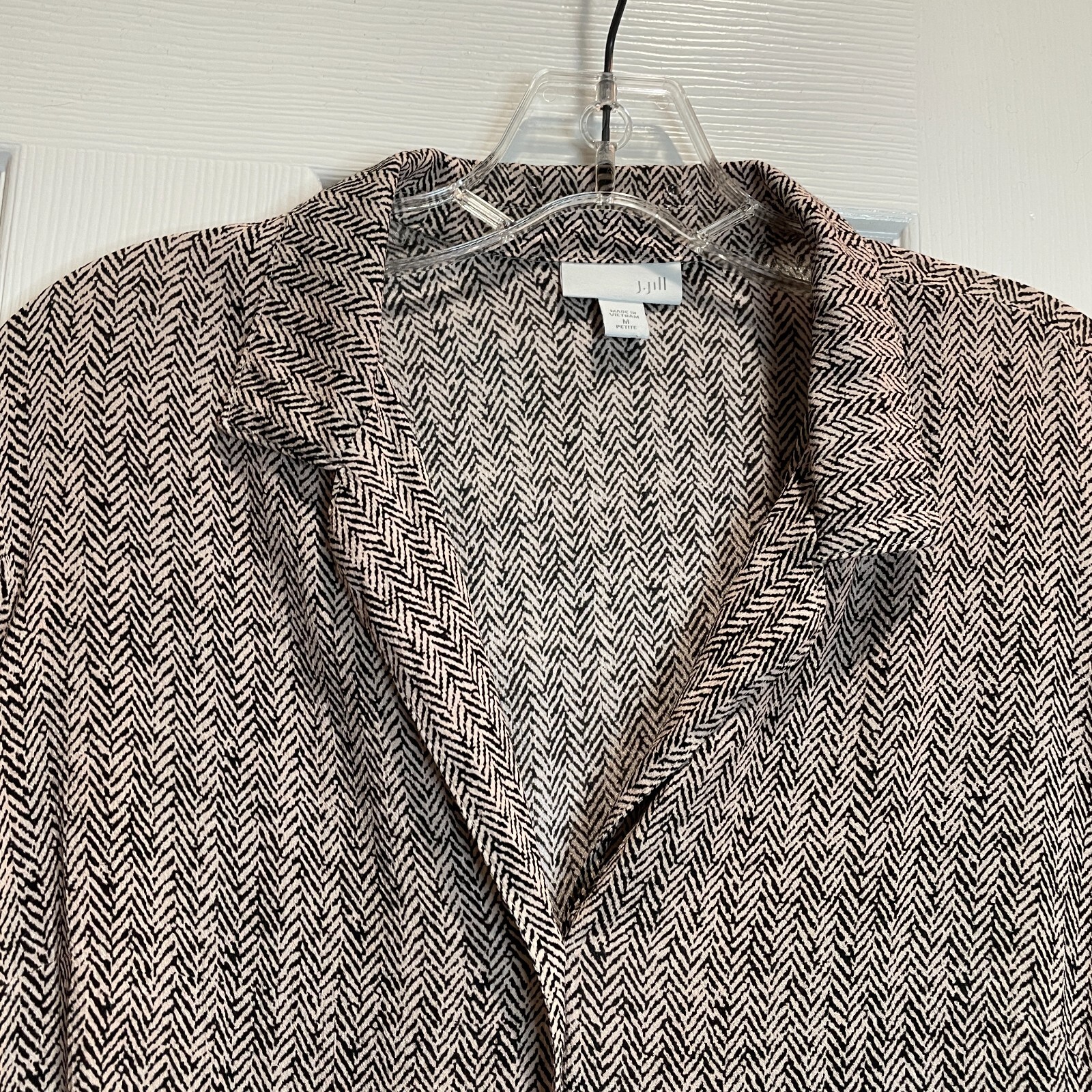 J Jill Med Petite Blouse Brown Herringbone Feminine Ruffle Cuff English Country