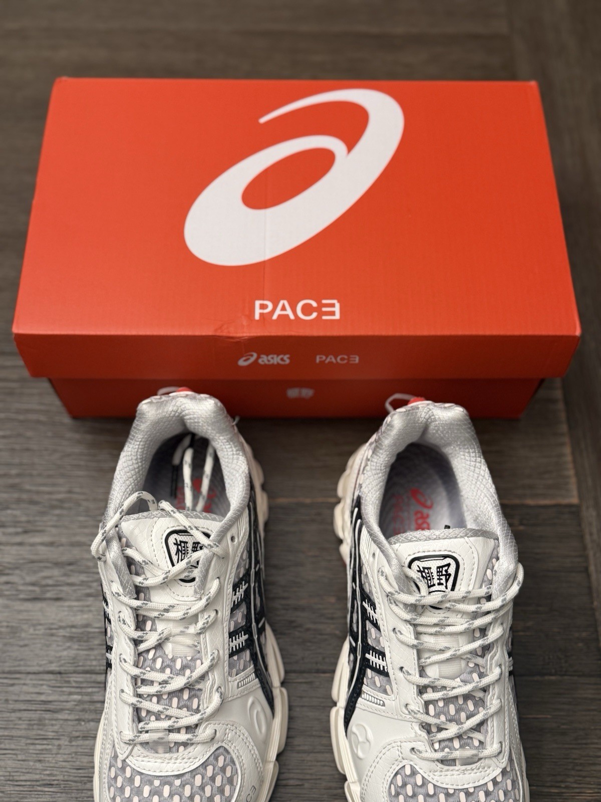 Size 5.5 – ASICS x PACE Gel-Kayano 12.1 Shoes Cream/Black “1203B001-100”