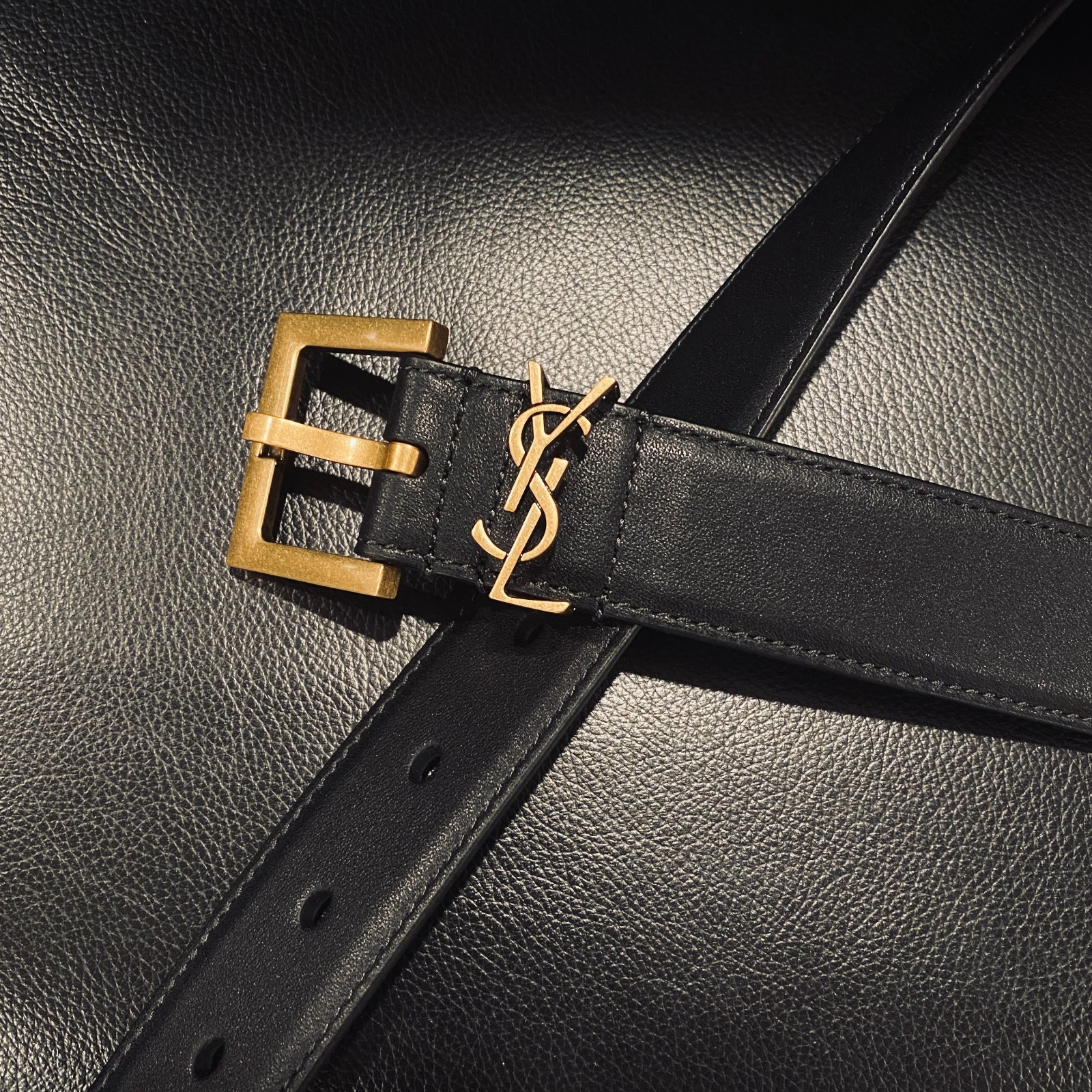 Authentic YSL Saint Laurent Belt Size 85