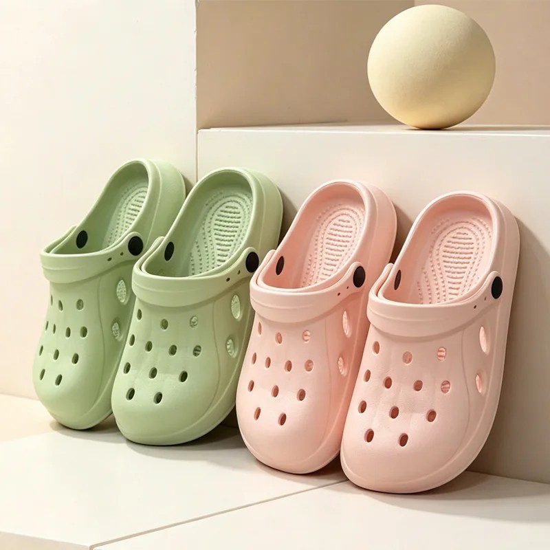 Unisex Crocs Classic Clog Sandals men’s women’s Shoes Summer Beach slippers