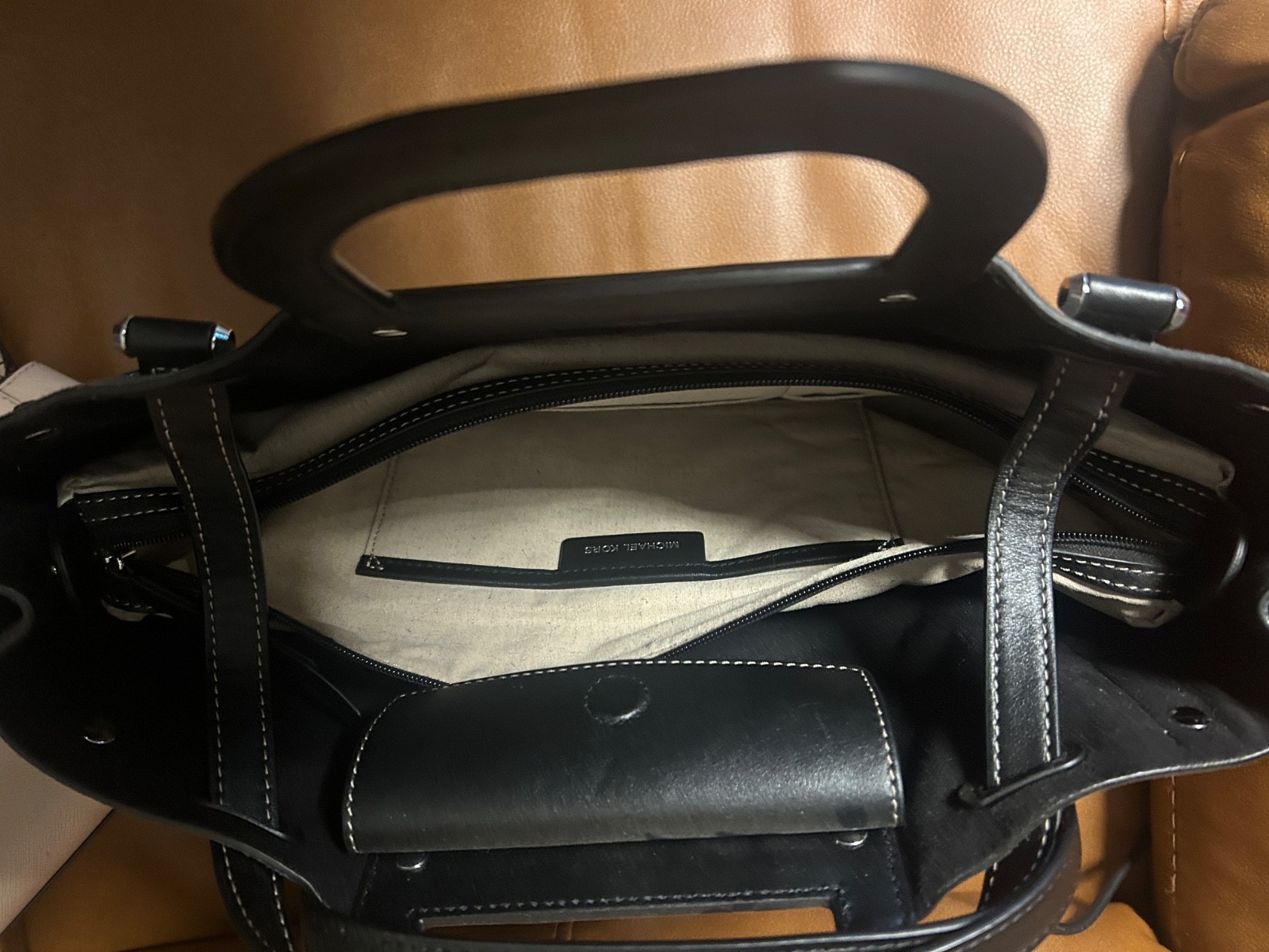 michael kors purse shoulder bag excellent used condition