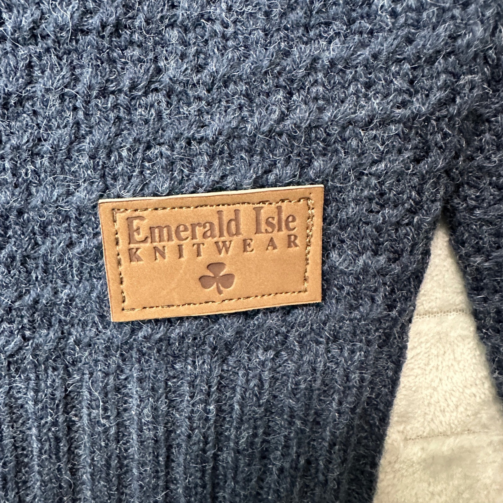 Emerald Isle Knitwear Kenmare Sweater Large Blue Wool Blend Raglan L Fisherman