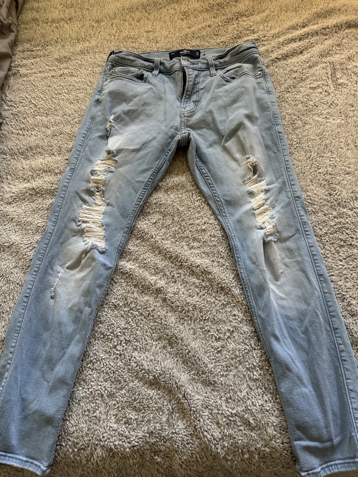Lot Of Hollister men’s Jeans size vary 4 pairs