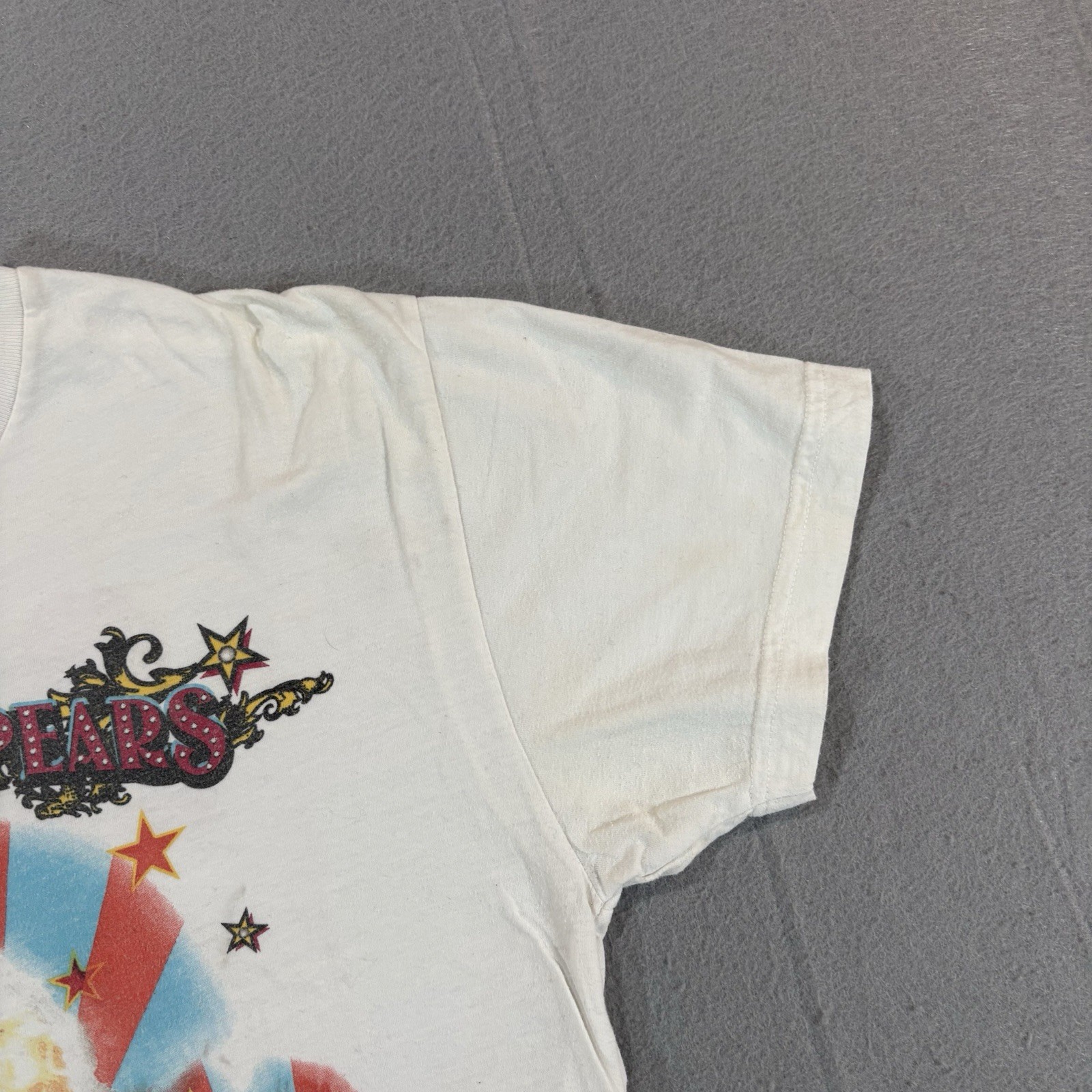 Britney Spears 2009 Circus Tour T Shirt Women’s Fits Medium Album White 2000s