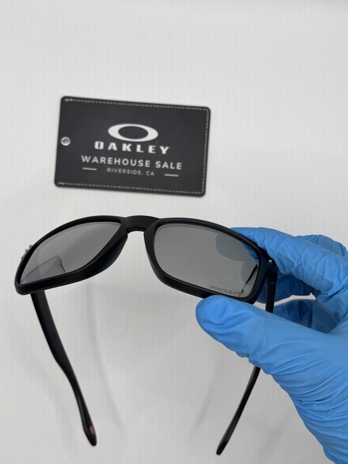 ( NEW) Oakley Holbrook XL -PRIZIM P