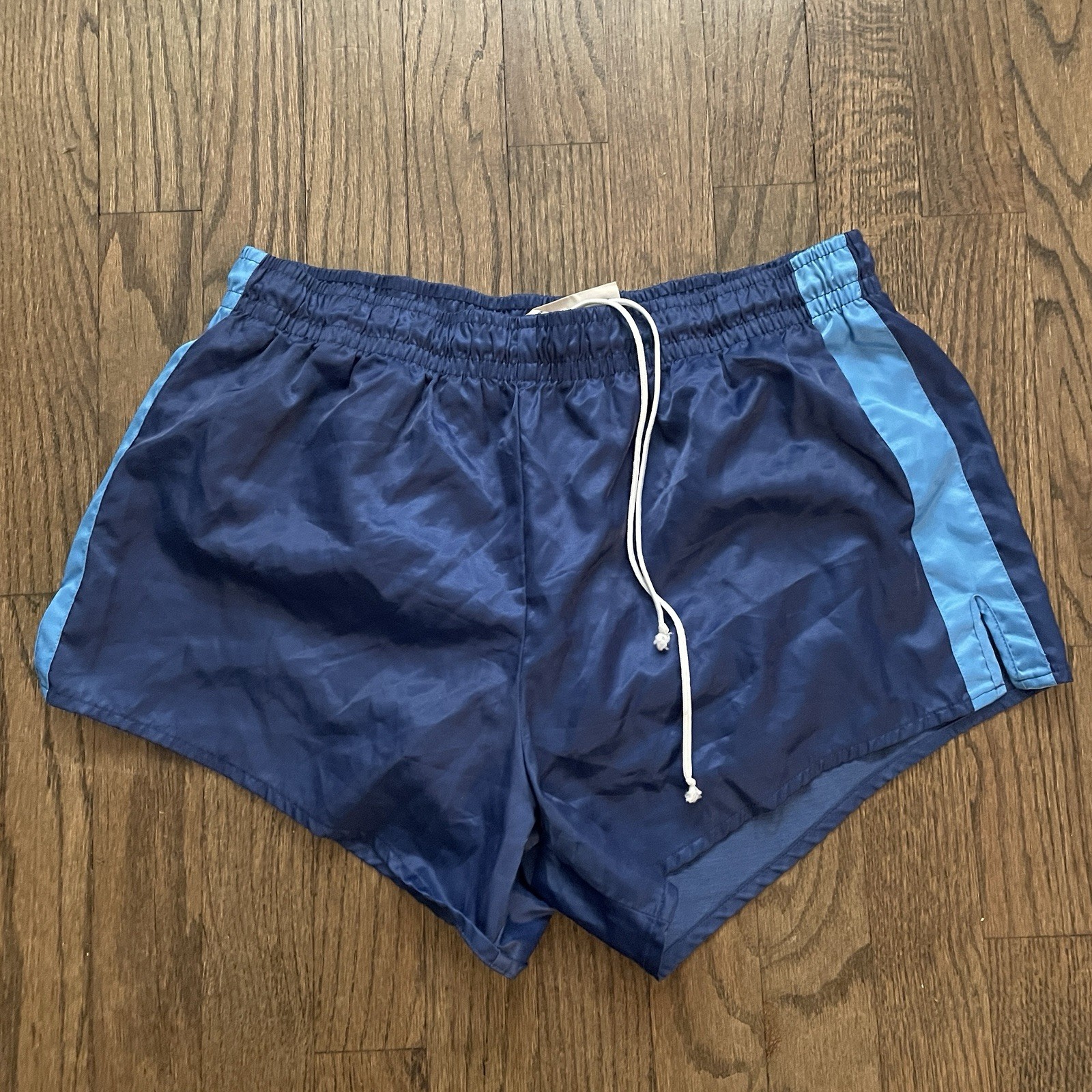 Vintage German Army Gym Workout Issued Athletic Shorts Men’s Size Medium Running