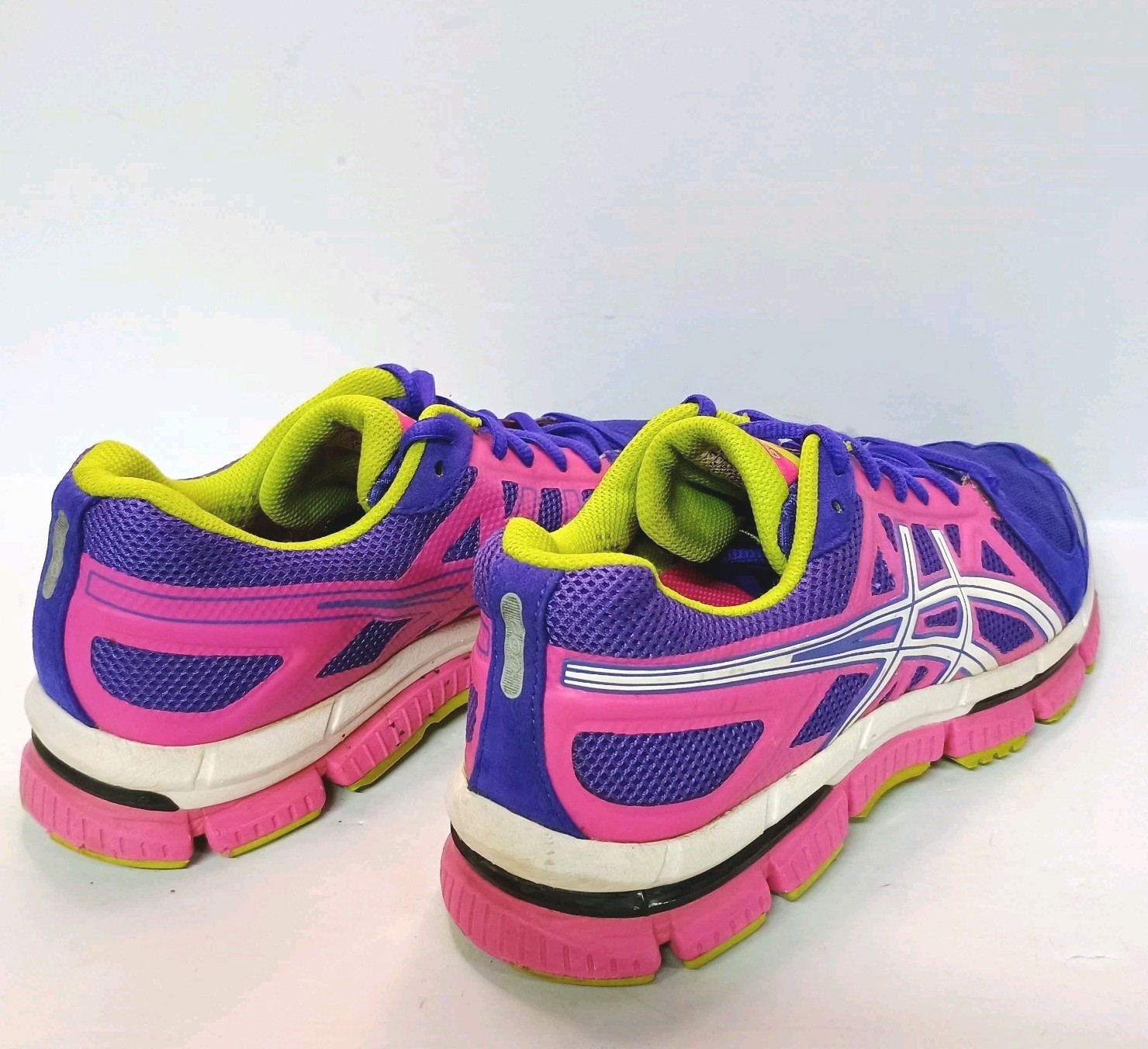 Asics Gel Neo 33 Running Shoes T272N Purple Pink Athletic Sneakers Women’s 7.5