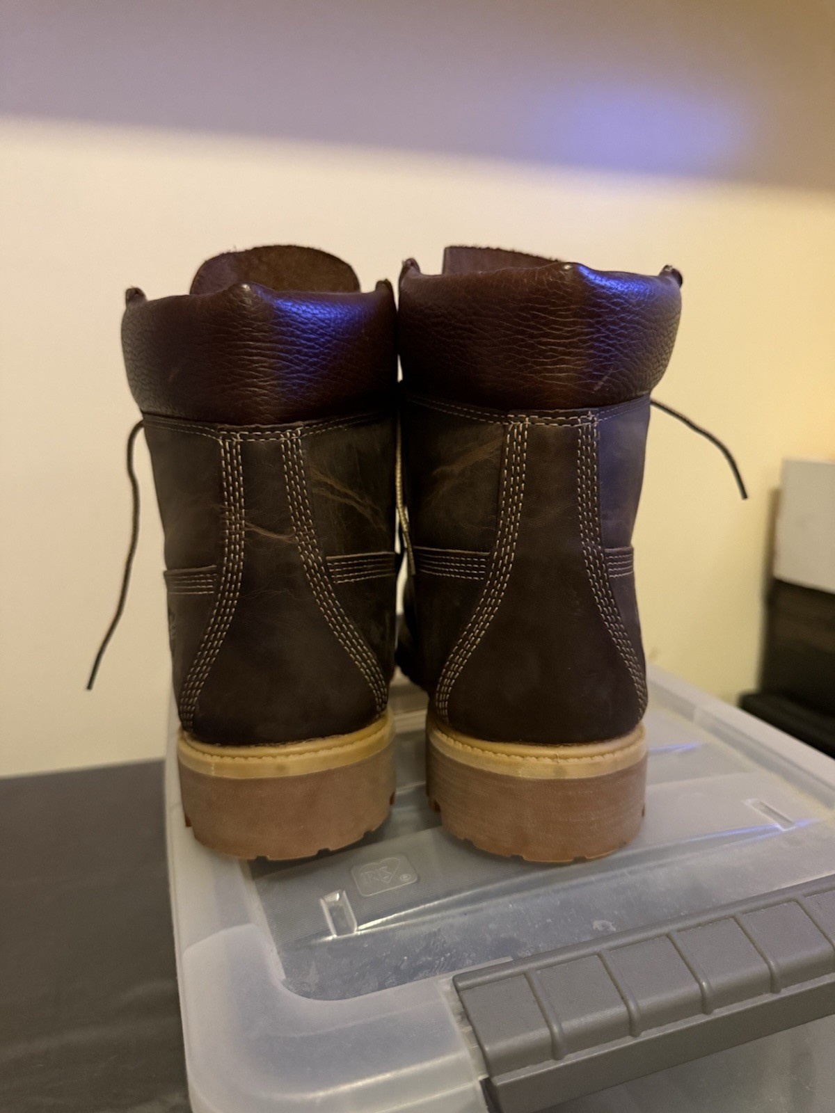 Timberland 6″ Premium Brown Leather BOOTS Men’s Size 9m