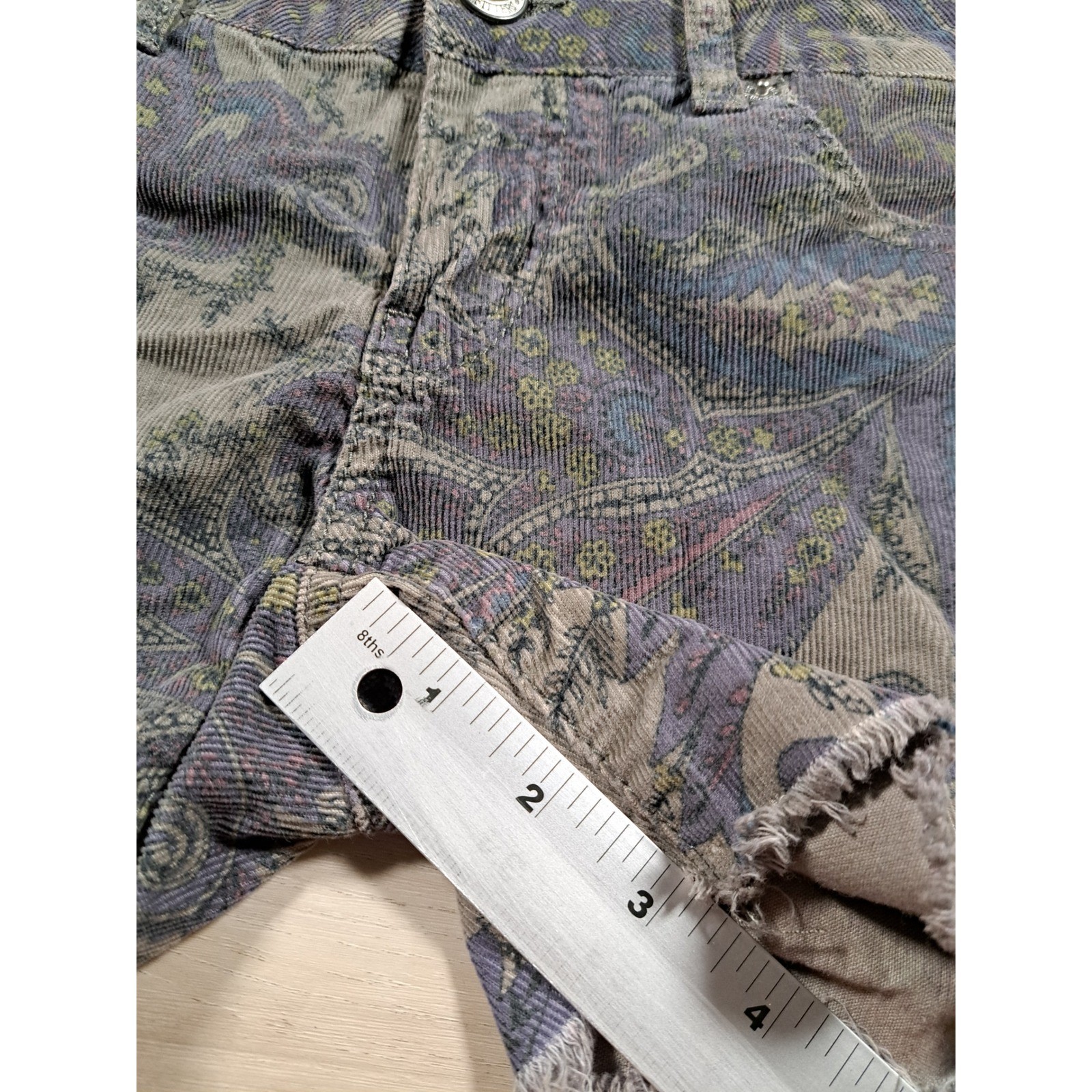 American Eagle Paisley Corduroy Cut Off Shorts Gray Purple Blue Size 0