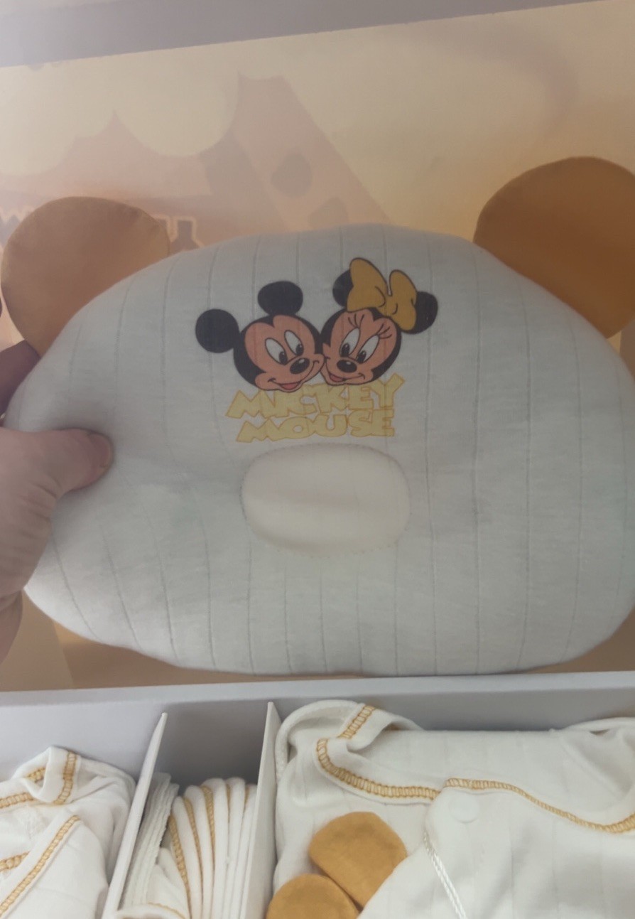 Disney Mickey Mouse Baby Clothing Gift Set