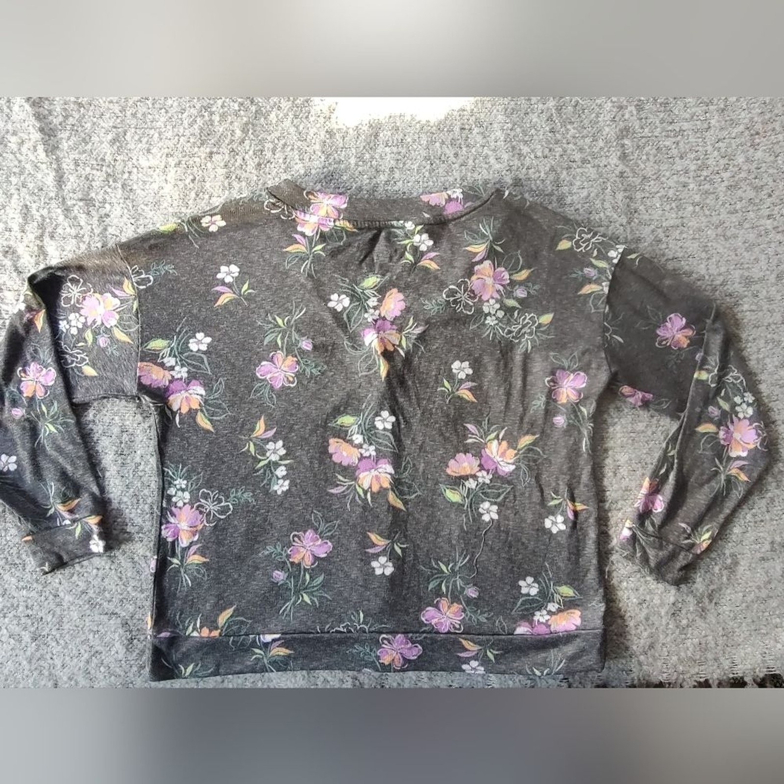 Joyspun Gray Floral Button-Front Women’s Cardigan Sweater Orange