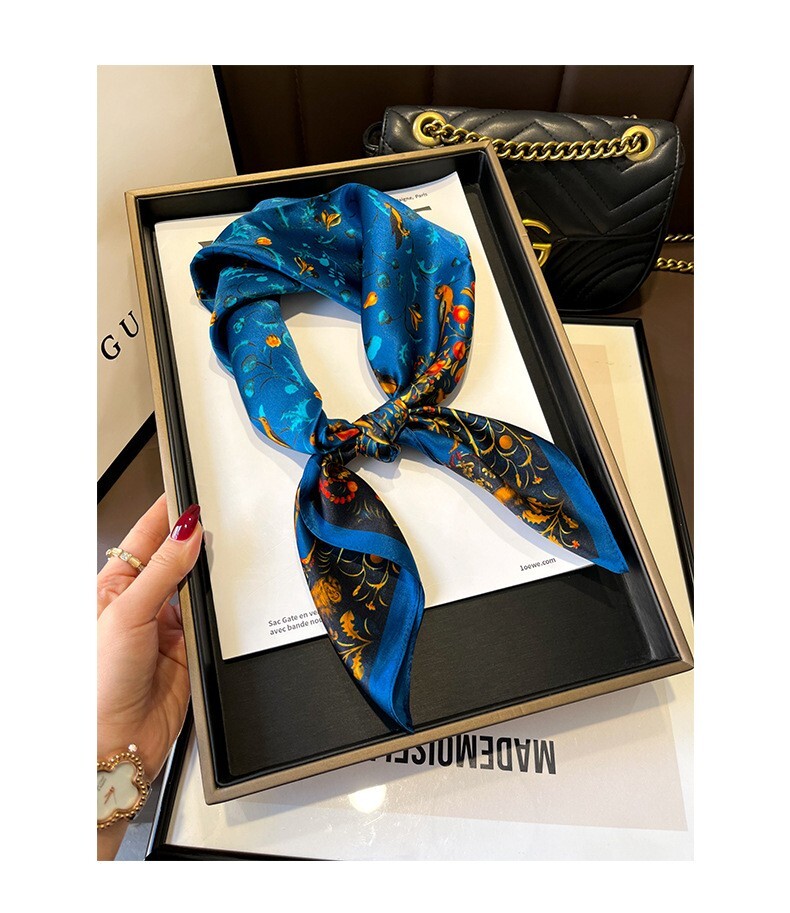 100% Mulberry Silk 27″ Square Scarf Women Neckerchief Wrap Flower Birds Pattern