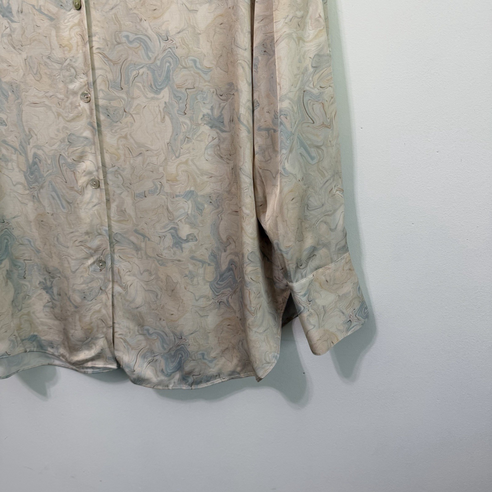 Vince Marble Print Blouse XL Relaxed Button Front Long Sleeve Party Career Top