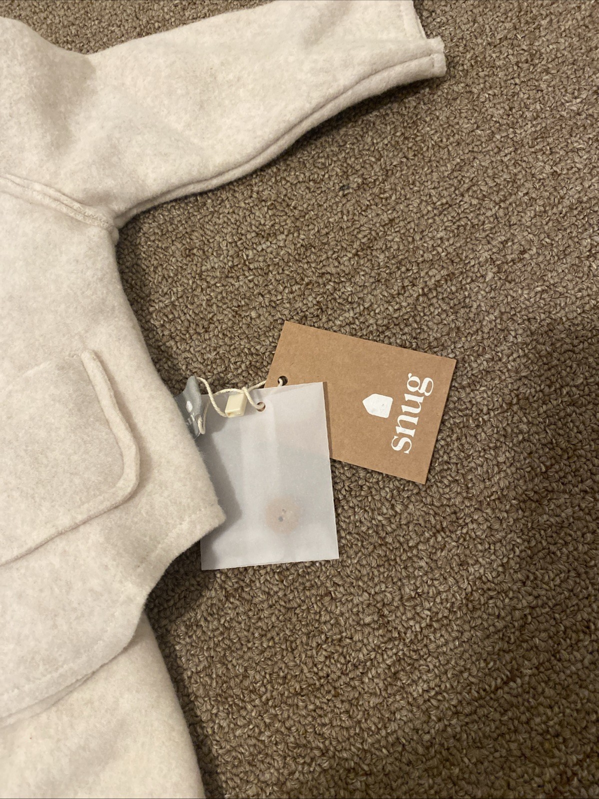 Snug Baby Oatmeal Colored 2 Piece Footie Set In Size 3 Months