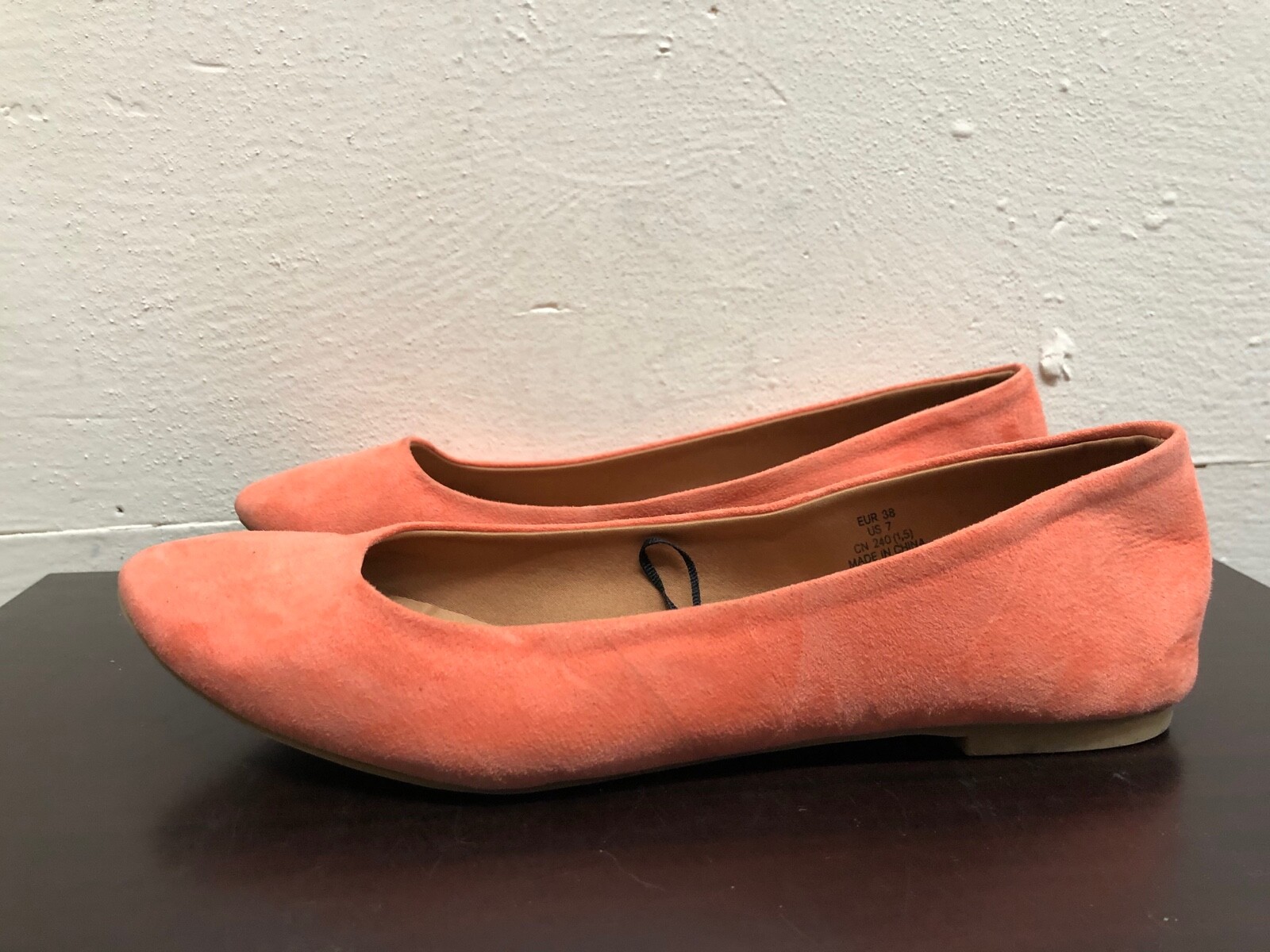 H&M Women man made materials Flats shoes -Peach color- size US 7 – EUR 38