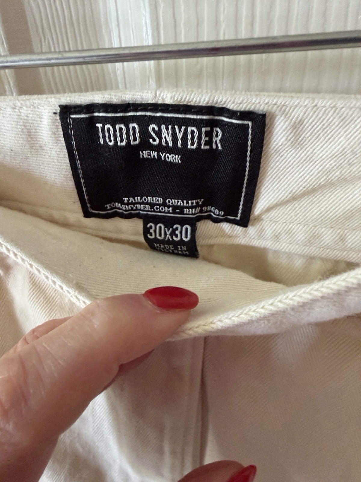 Todd Snyder Cream Cargo Pants Sz 30/30. Box33