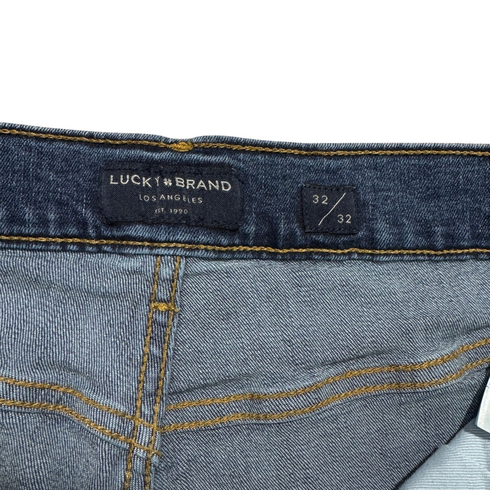 STOP SCROLL Lucky Brand 221 Straight Jeans 32×30 Clean Blue Denim Fit