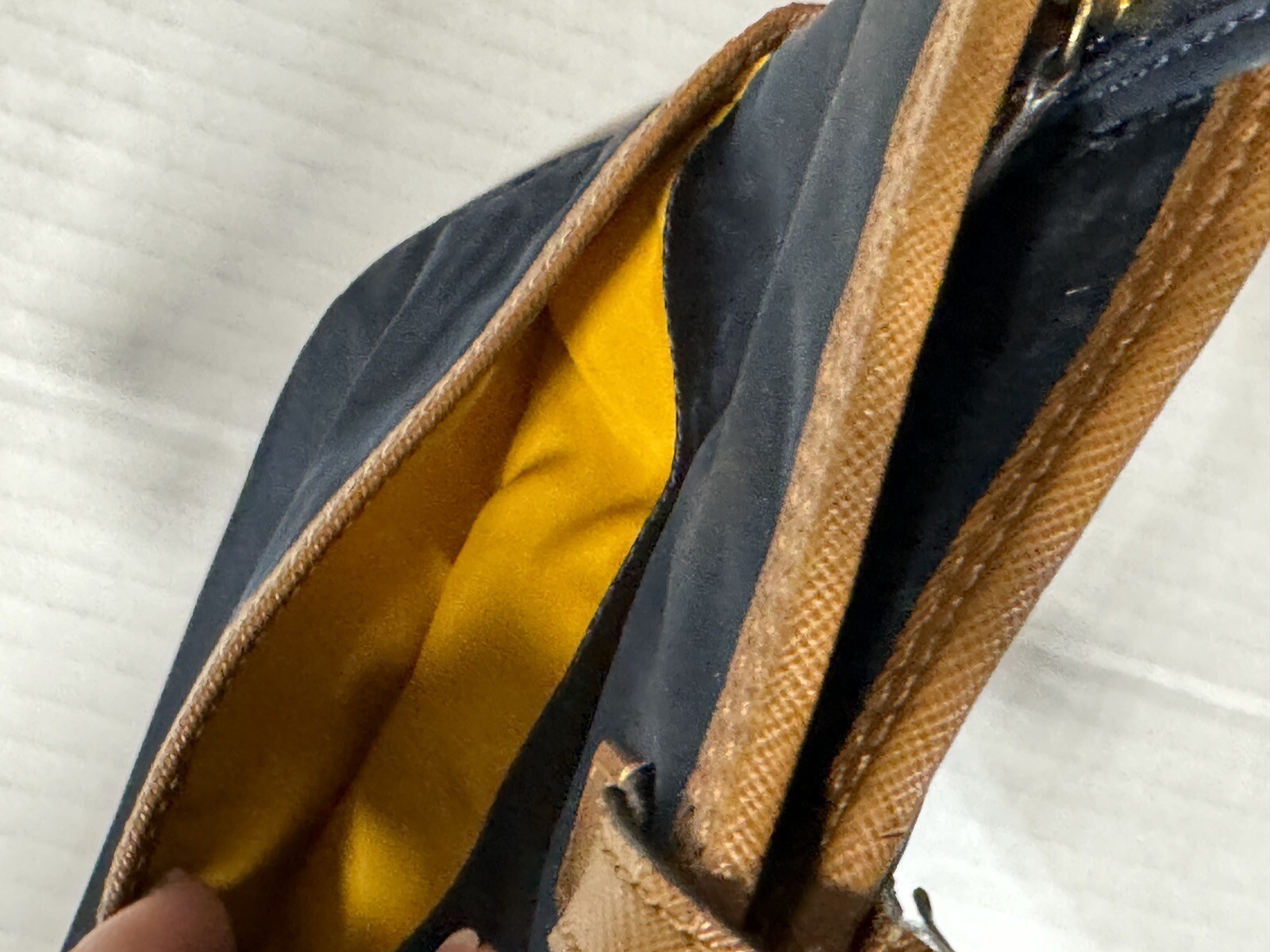 Michael Kors Purse Navy Kempton Tote Bag See Some Damage And Wear In Pictures
