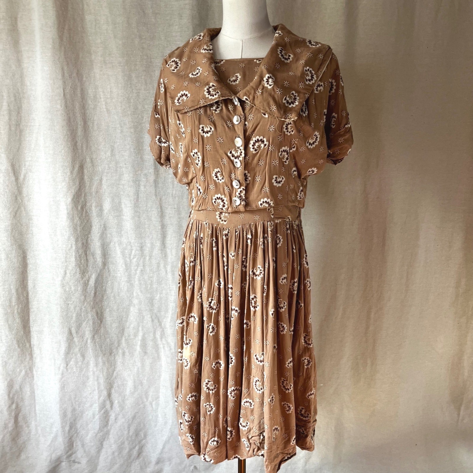 Vintage 1940s Dress Set Novelty Bird Button Sailor Collar Jacket Ensemble S