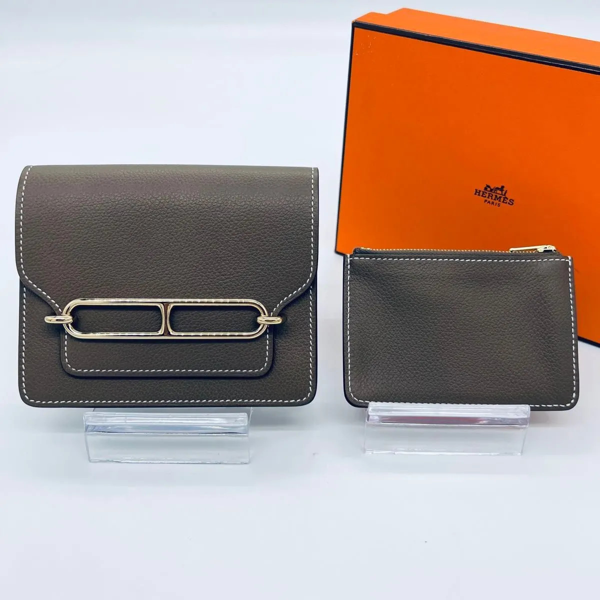 HERMES Roulis Slim B-stamp 2023 Compact Wallet Etoupe Leather