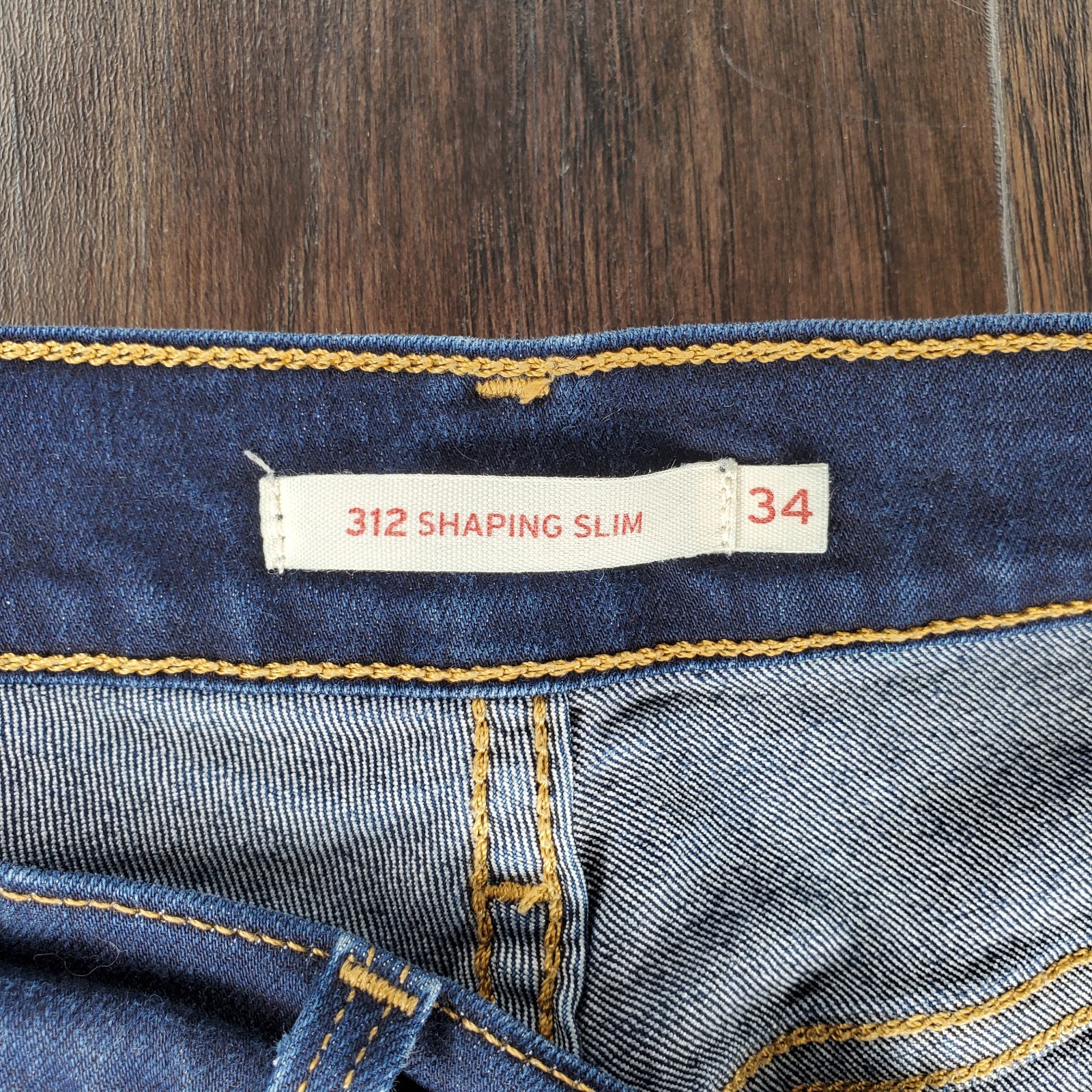 Levis 312 Shaping Slim Straight Jeans Womens 34×32 Blue Denim Button Dark Wash