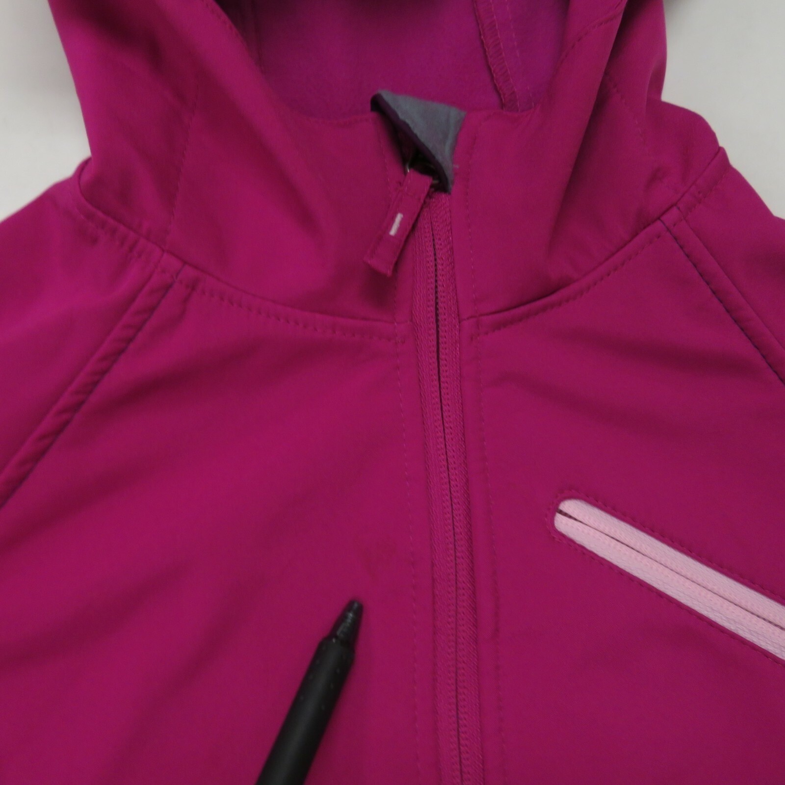 FreeTech Jacket Womens XS 0-2 Purple Pink Coat Hooded Softshell Hiking Rain
