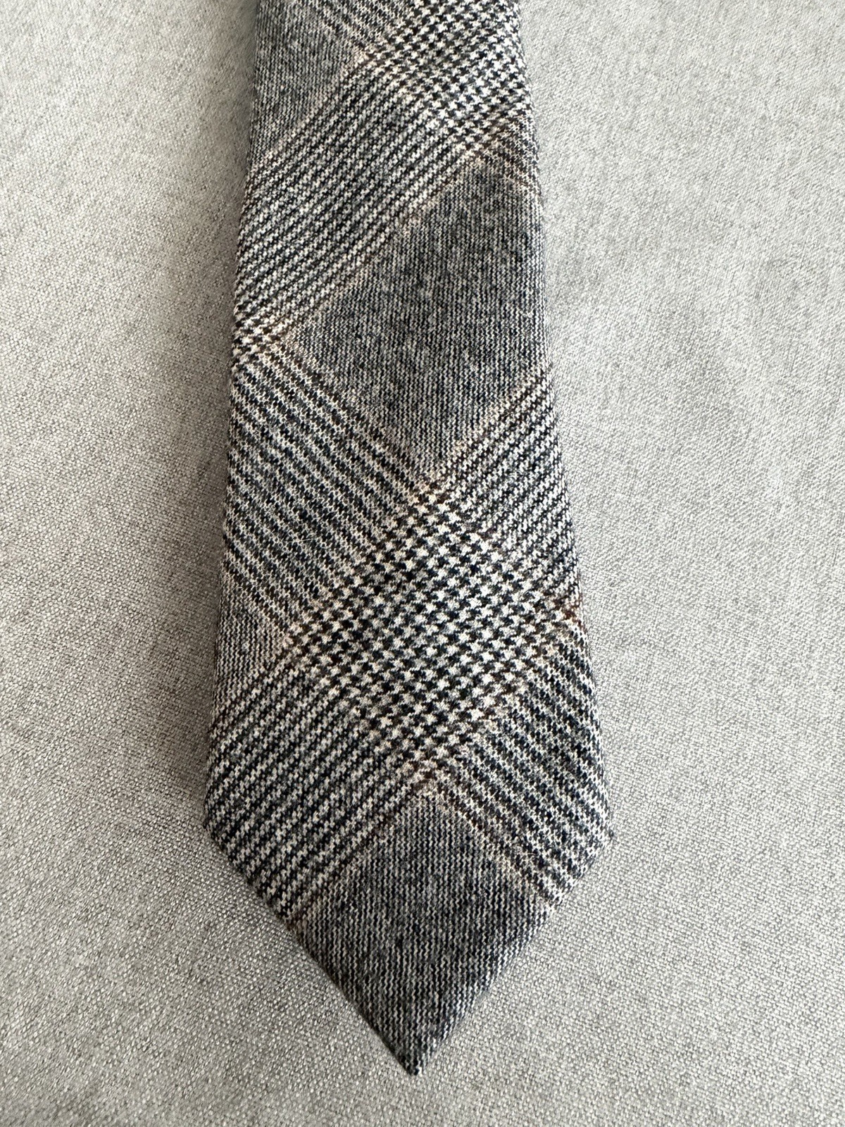 Hickey Freeman Gray Glen Plaid Wool Cashmere Blend Necktie 3.25 In Wide