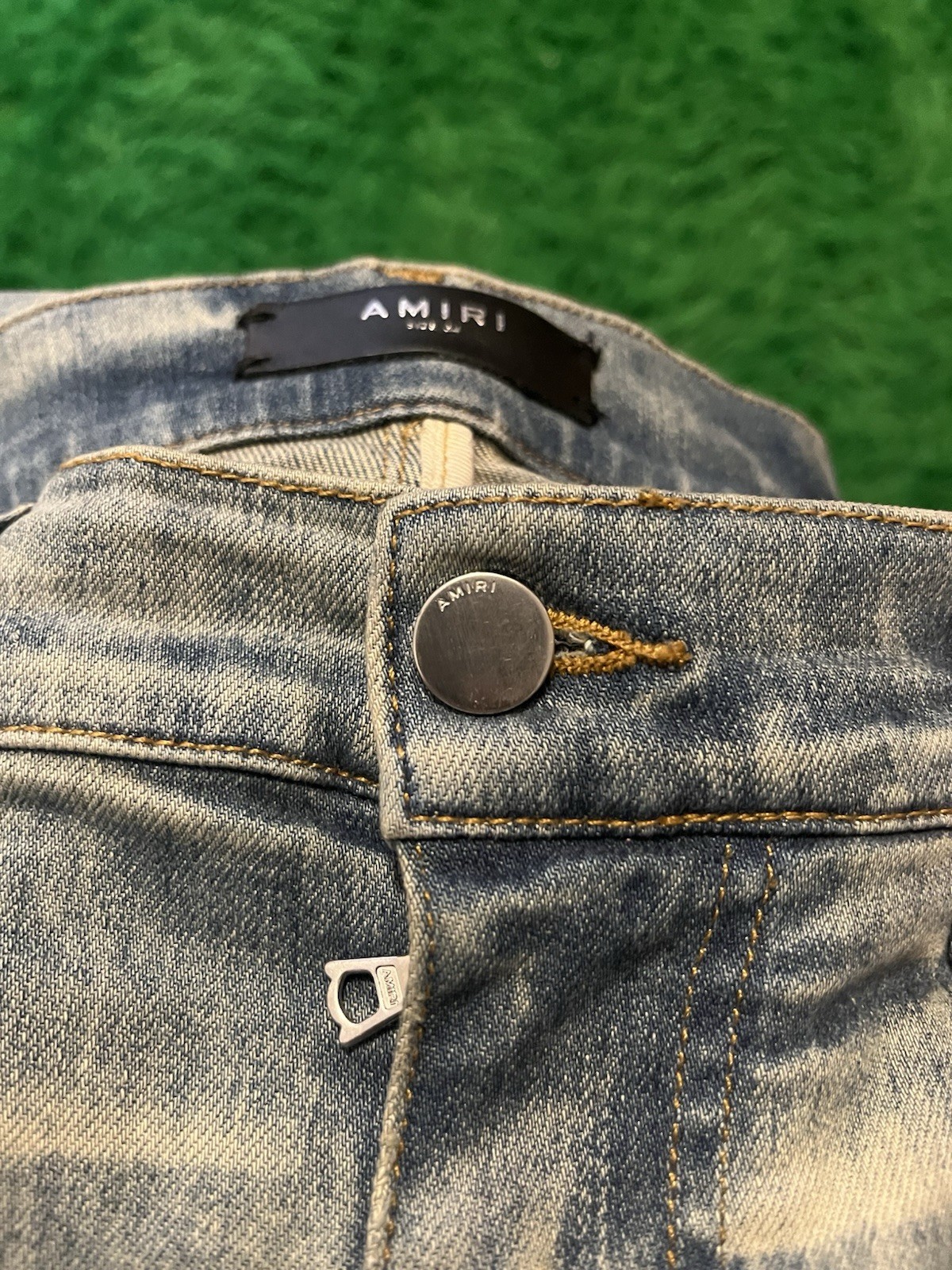 Amiri MX1 dirty indigo bandana patch jeans size 34