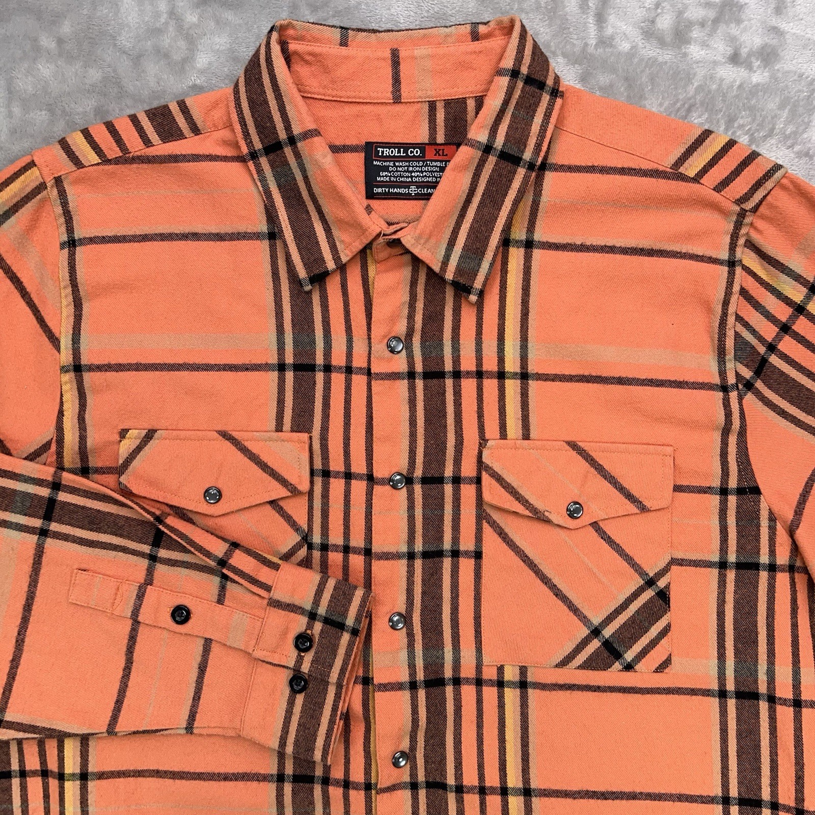 TROLL CO Men’s XL Flannel Shirt Orange Plaid Pearl Snap Street Workwear Utility