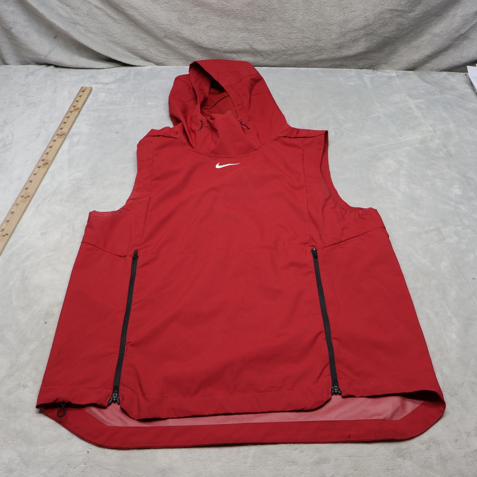 Nike Vest Mens Medium Red Alpha Fly Rush Hooded Athletic Pullover Zip Training
