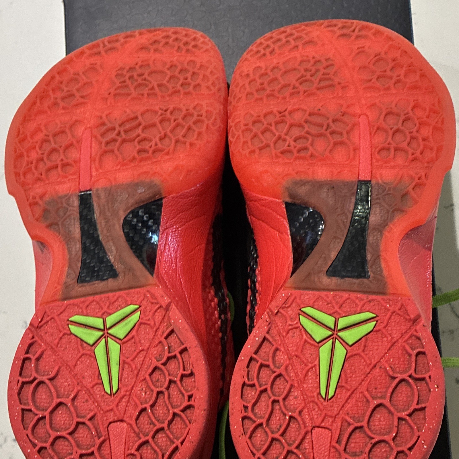 Nike Kobe 6 Protro Reverse Grinch Low Top Men’s Basketball Shoes FV4921-600